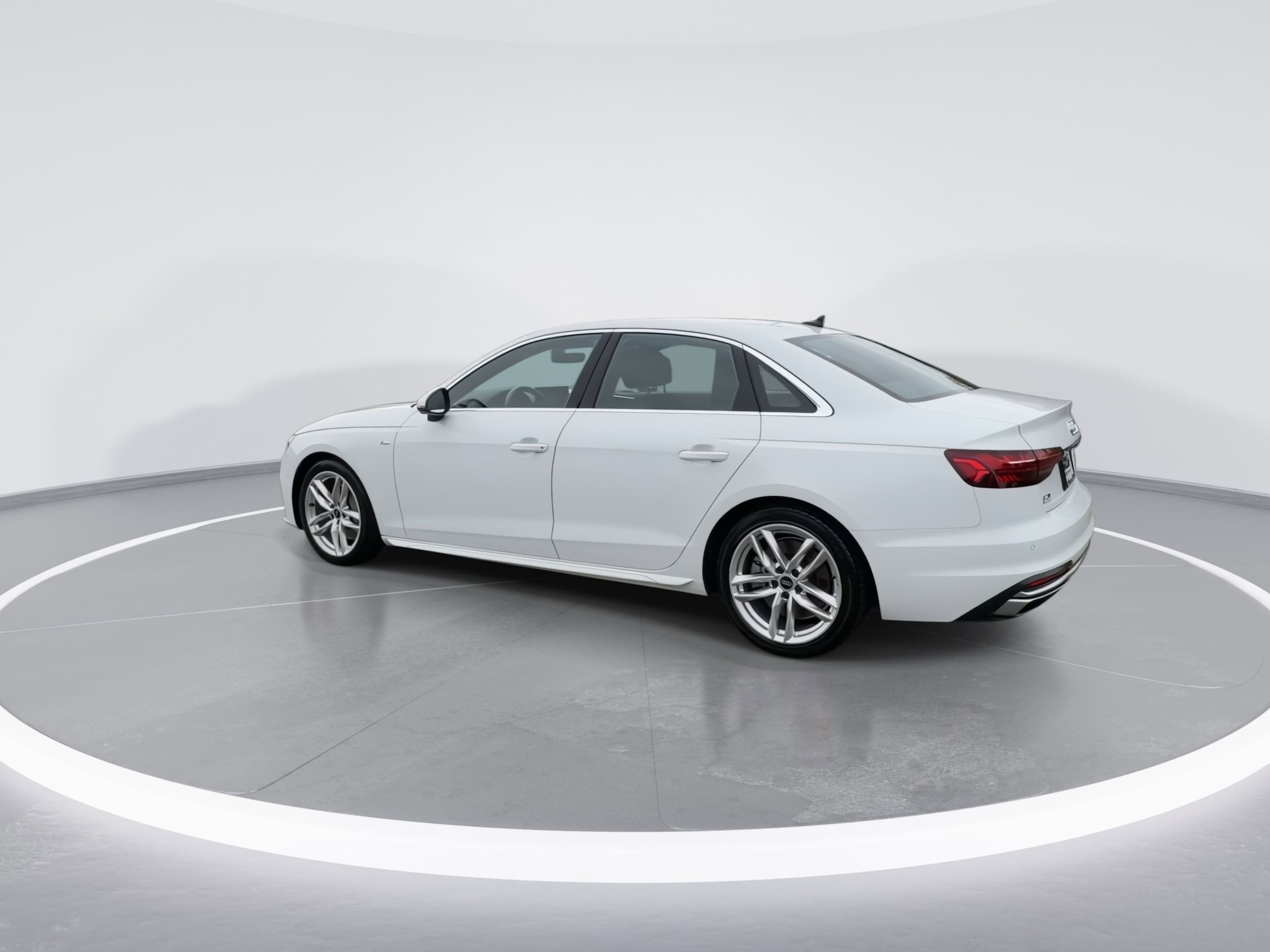 2022 Audi A4 Premium Plus - Photo 6