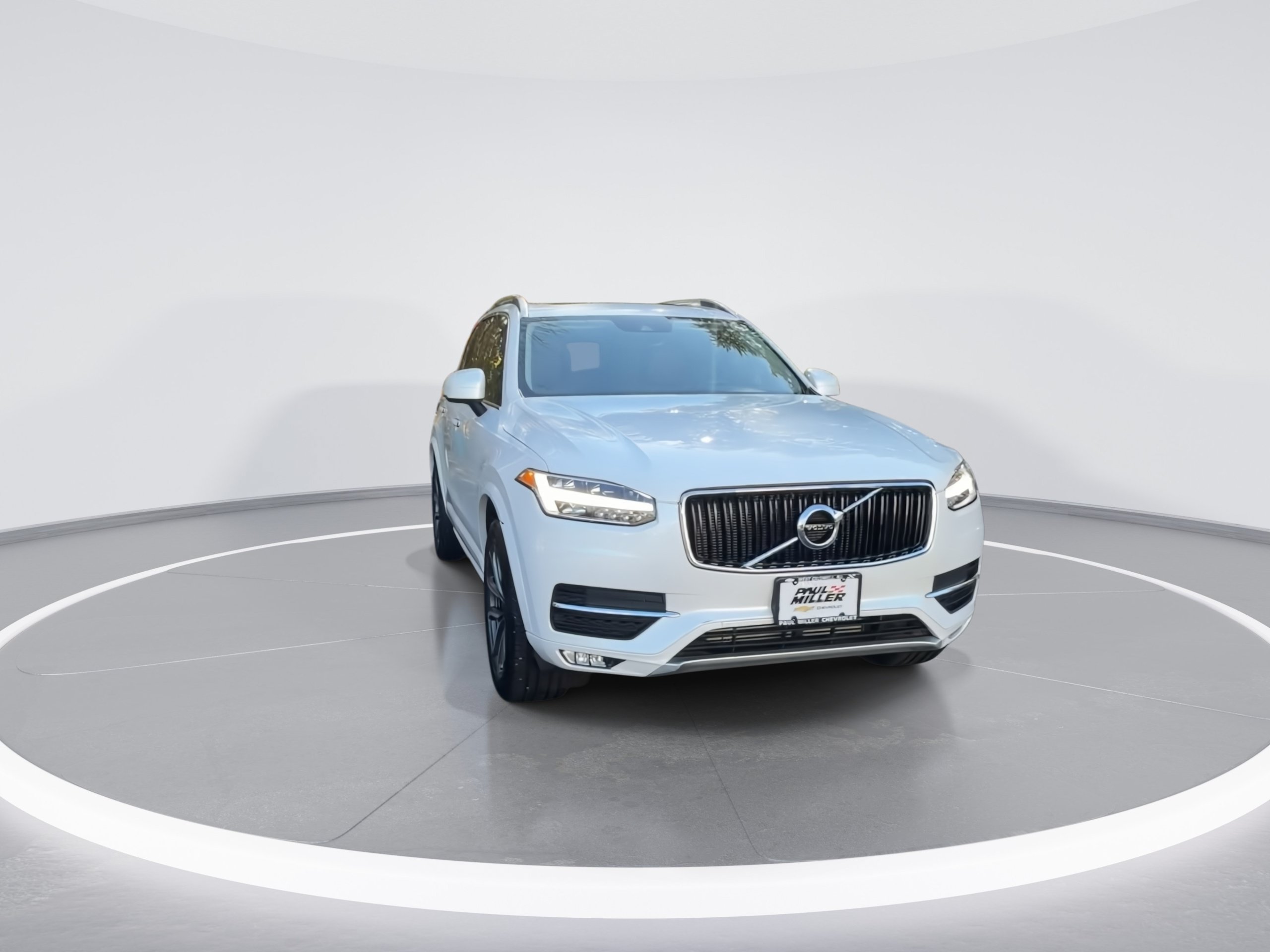Used 2019 Volvo XC90 Momentum SUV