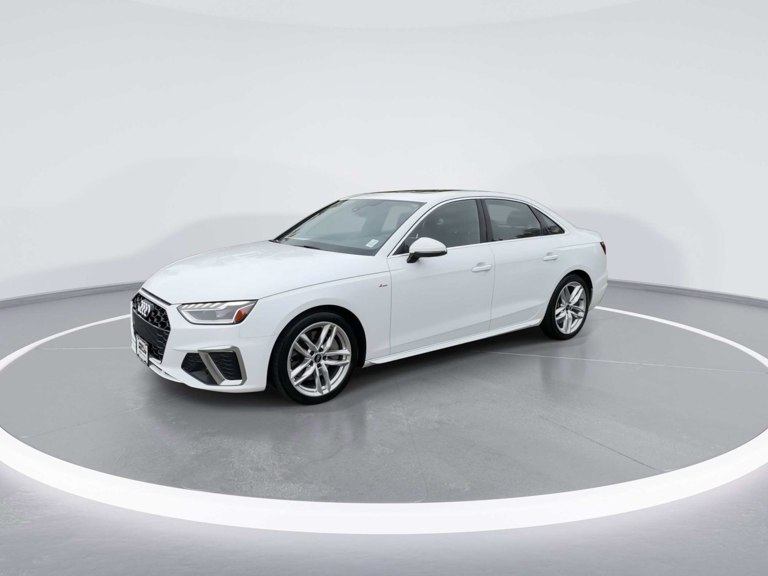 2022 Audi A4 Premium Plus - Photo 4