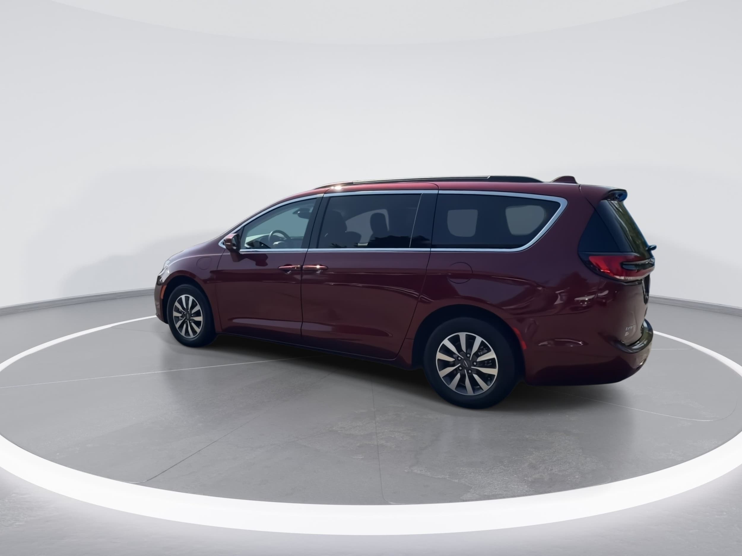 2021 Chrysler Pacifica Hybrid Touring - Photo 6