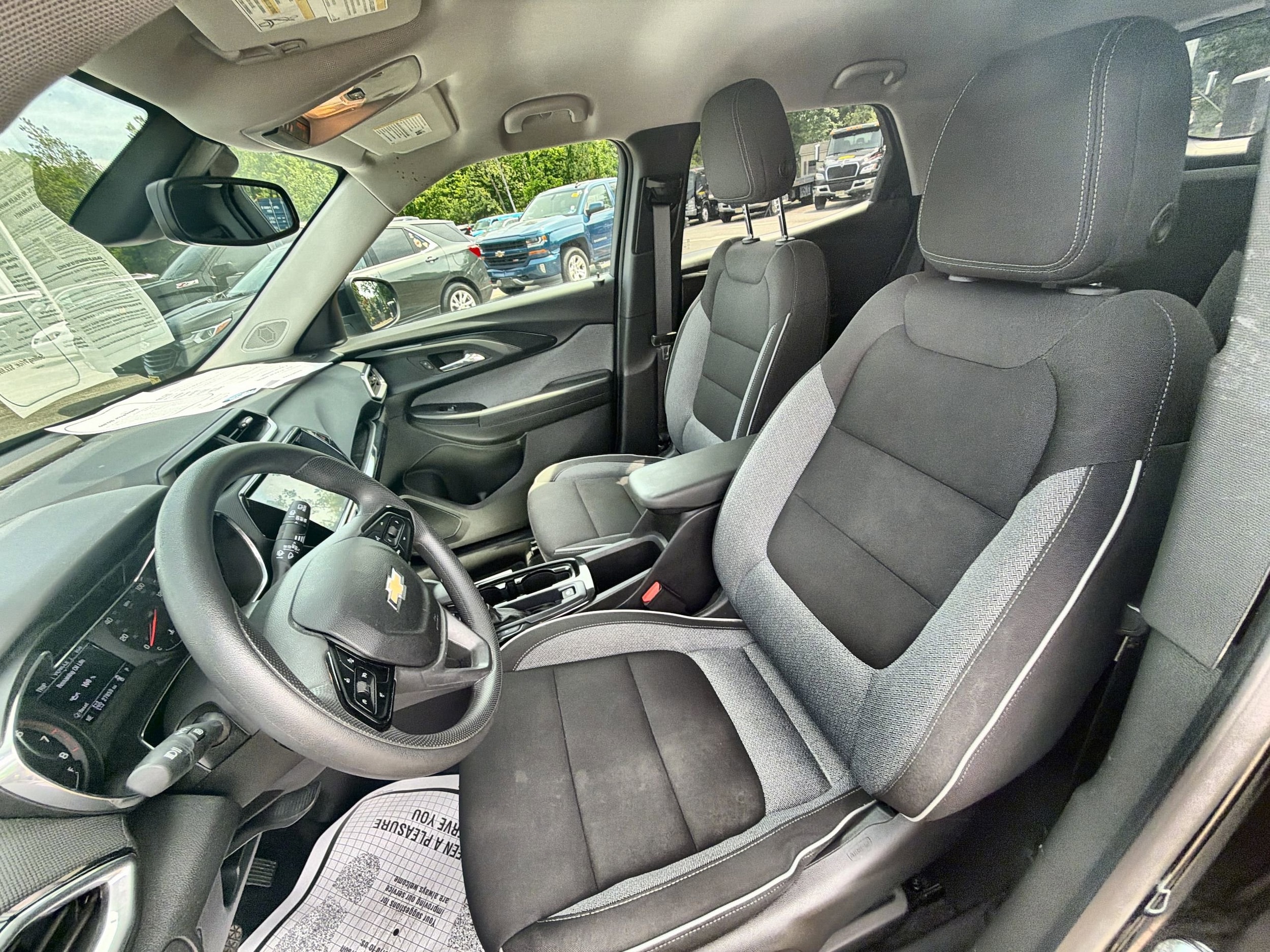 2023 Chevrolet TrailBlazer LT - Photo 20