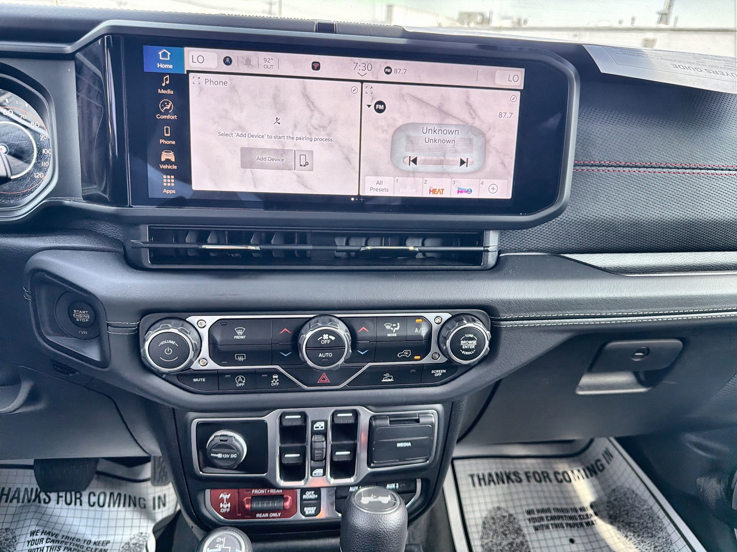 2025 Jeep Wrangler 4-Door Rubicon - Photo 18