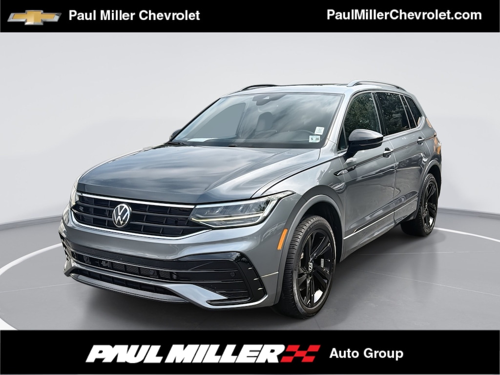Used 2023 Volkswagen Tiguan 2.0T SE R-Line Black SUV