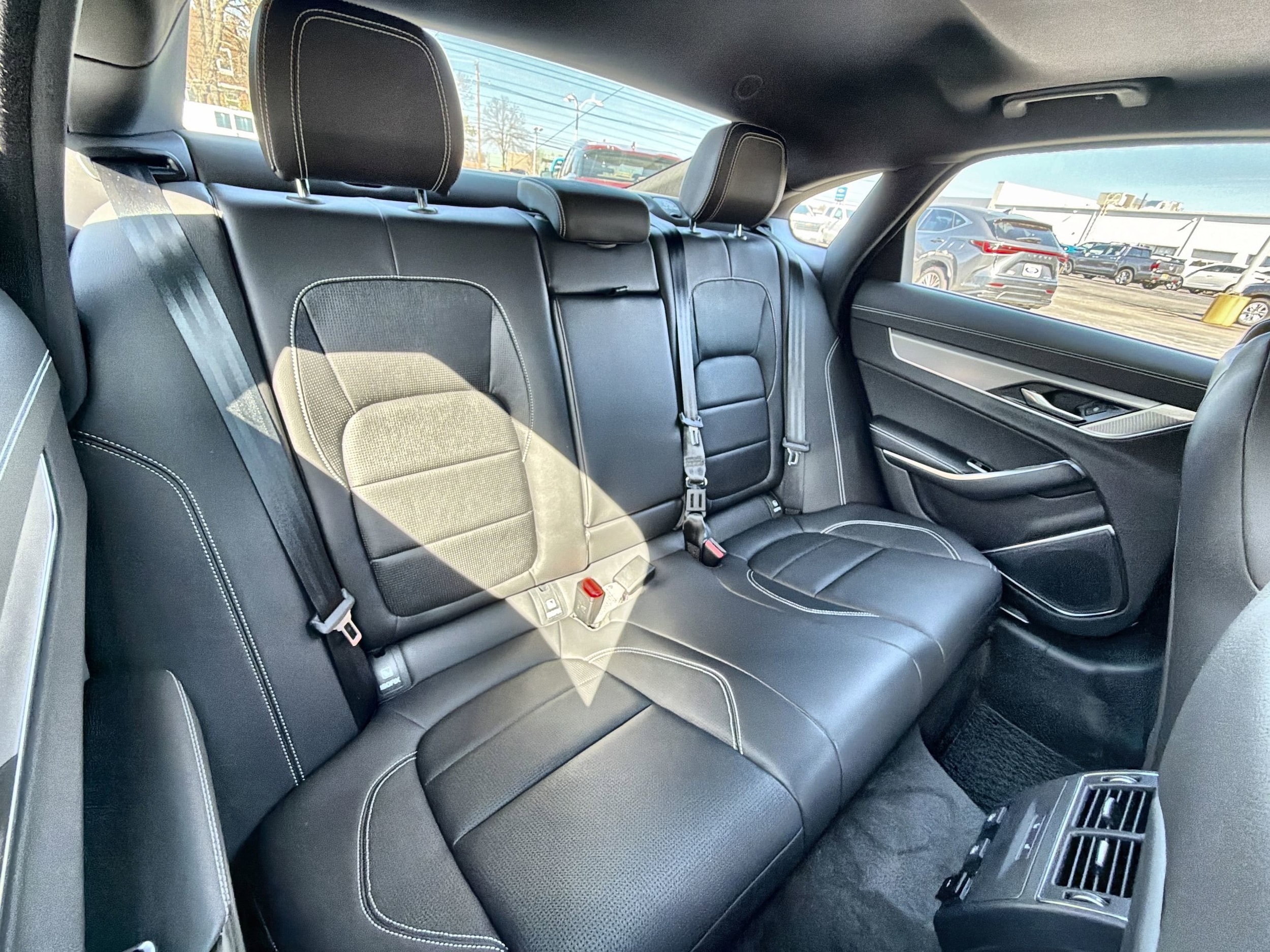 2024 Jaguar XF R-Dynamic SE - Photo 28