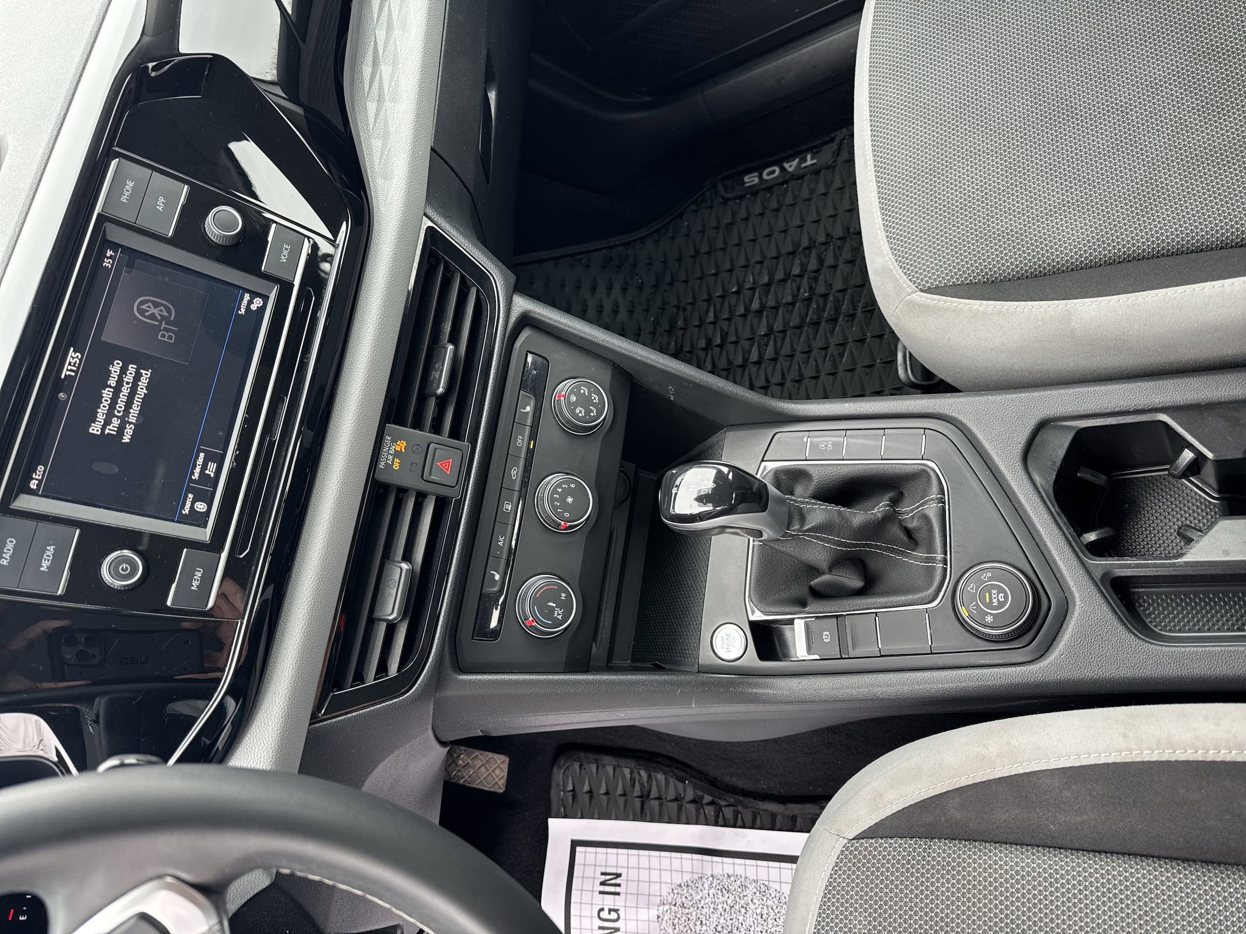 2022 Volkswagen Taos S - Photo 37