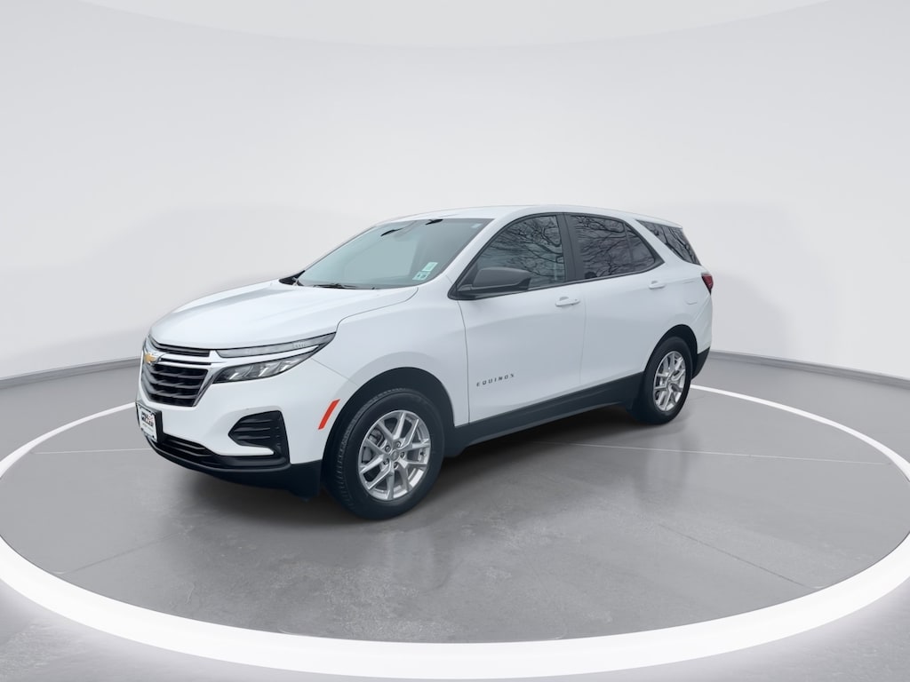Used 2023 Chevrolet Equinox LS SUV