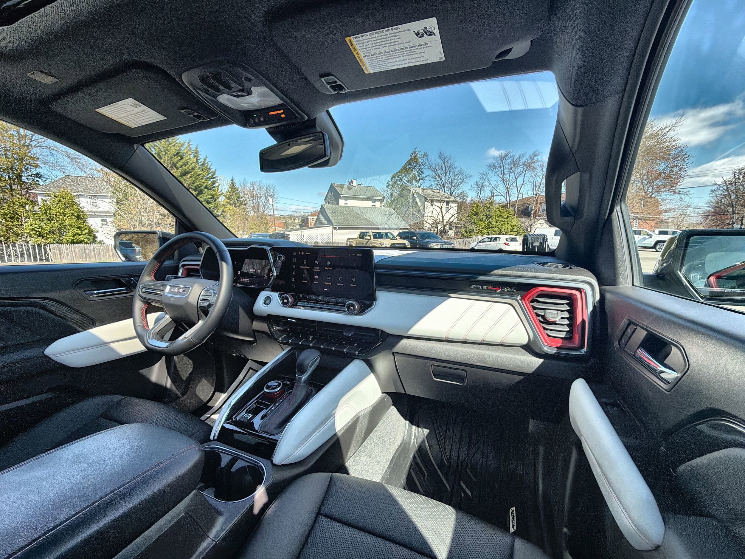 2024 GMC Canyon AT4X - Photo 30