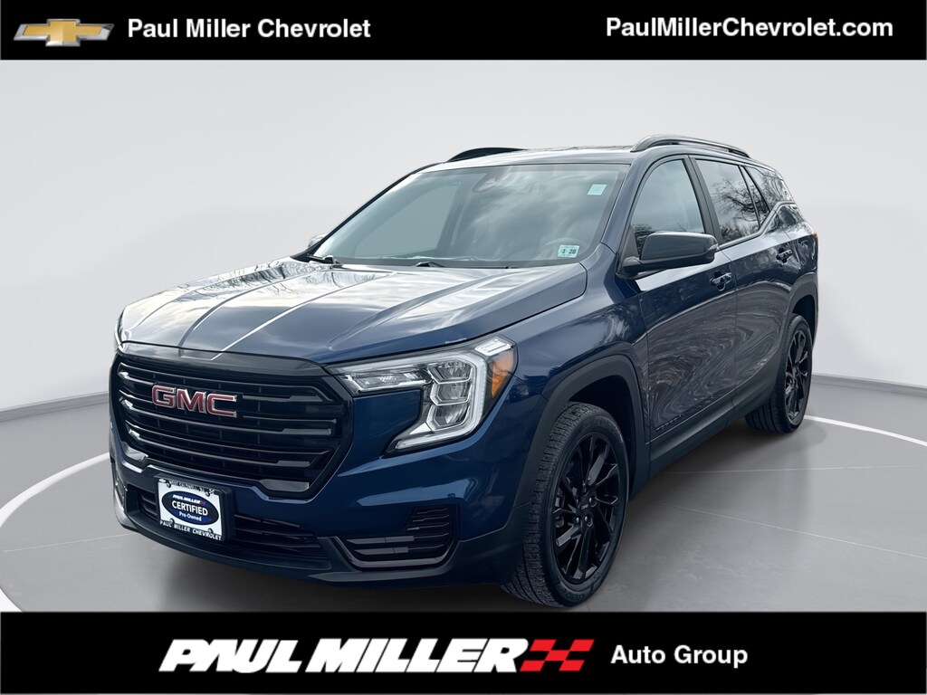 Used 2023 GMC Terrain SLE SUV
