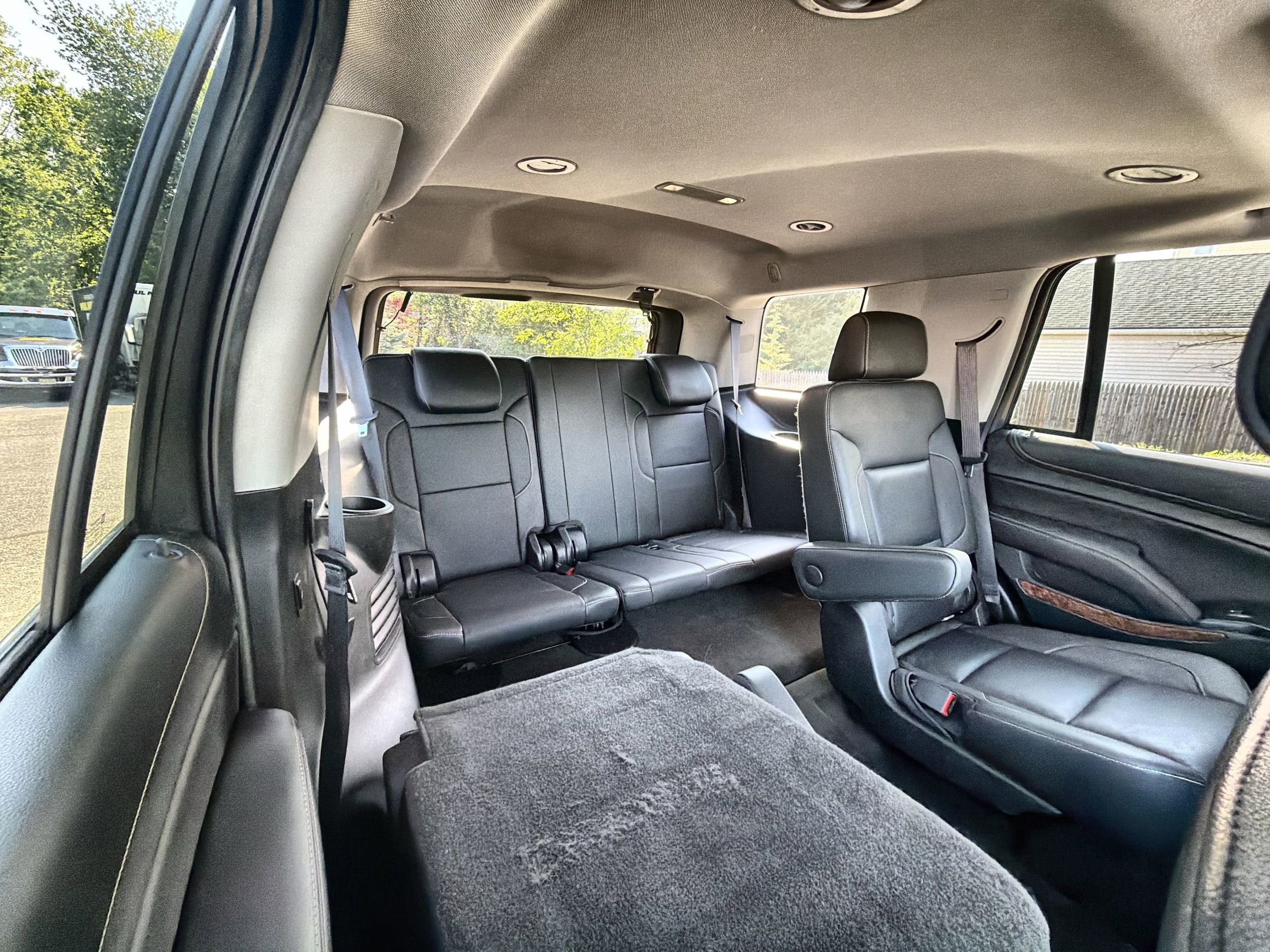 2017 Chevrolet Tahoe Premier - Photo 28