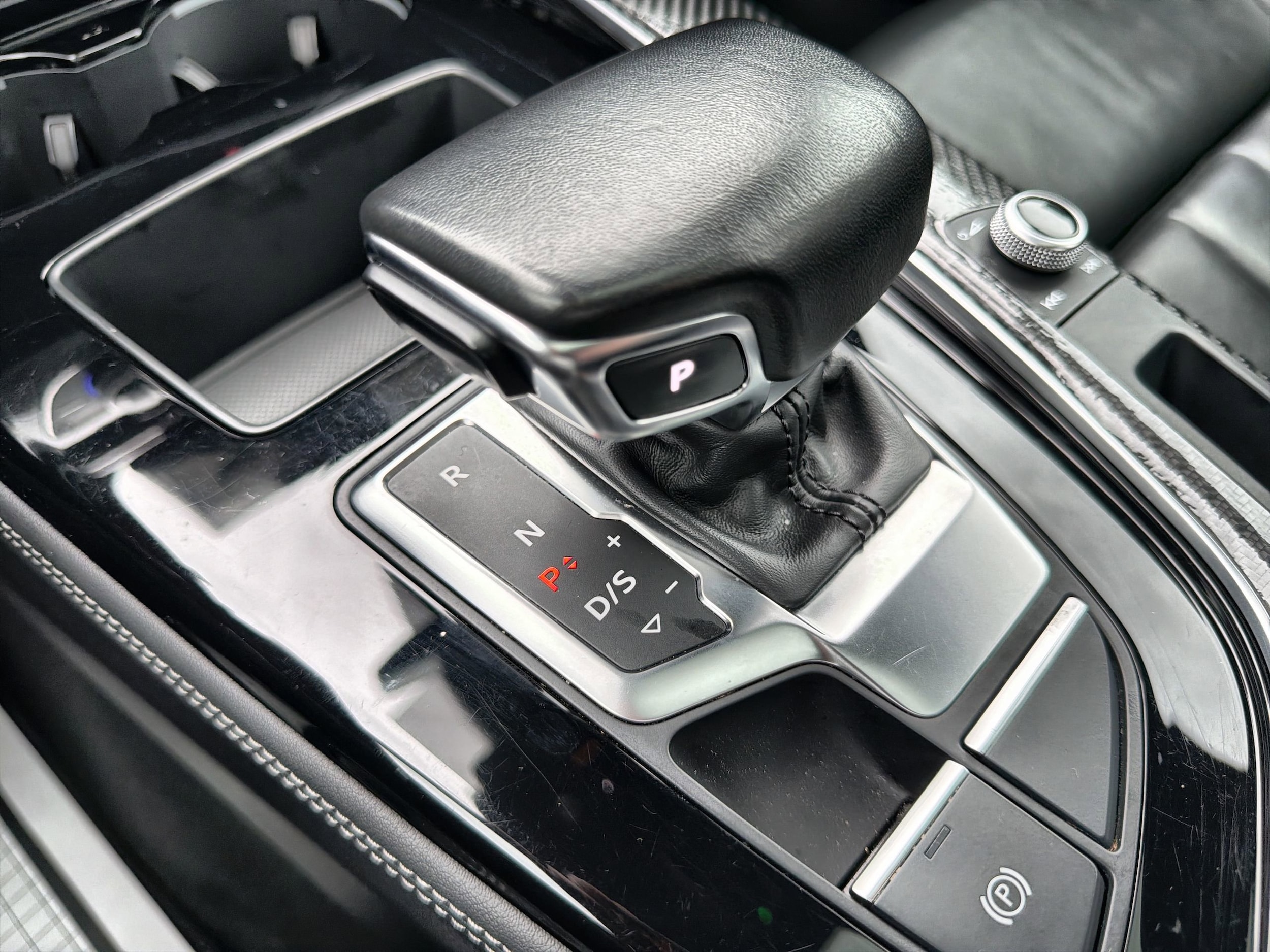 2022 Audi A4 Premium Plus - Photo 16