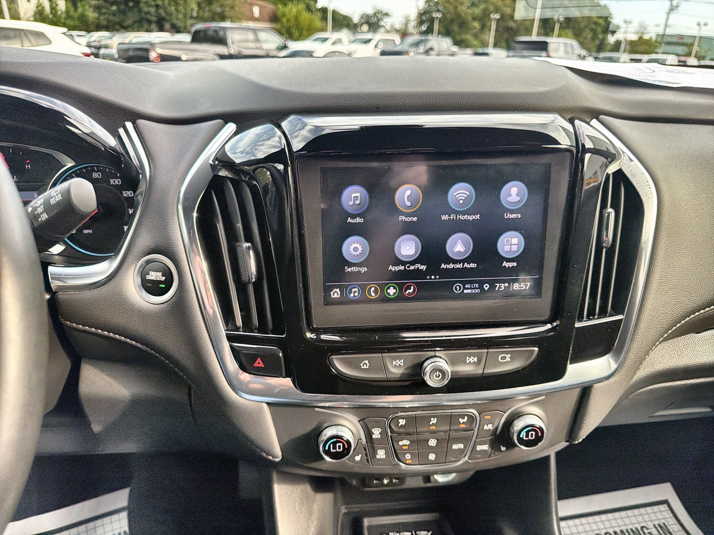 2023 Chevrolet Traverse 1LT - Photo 18