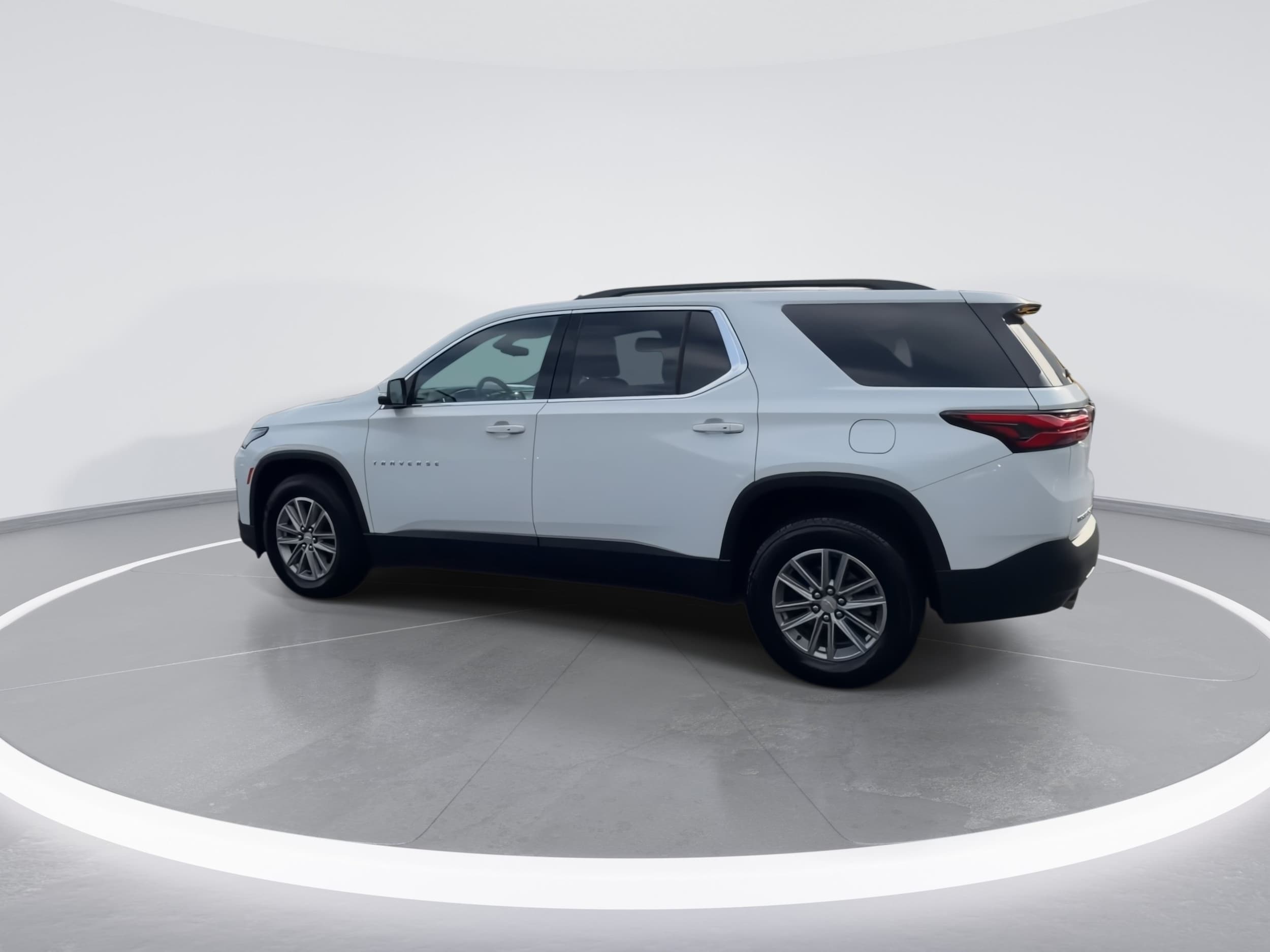 2023 Chevrolet Traverse 1LT - Photo 6
