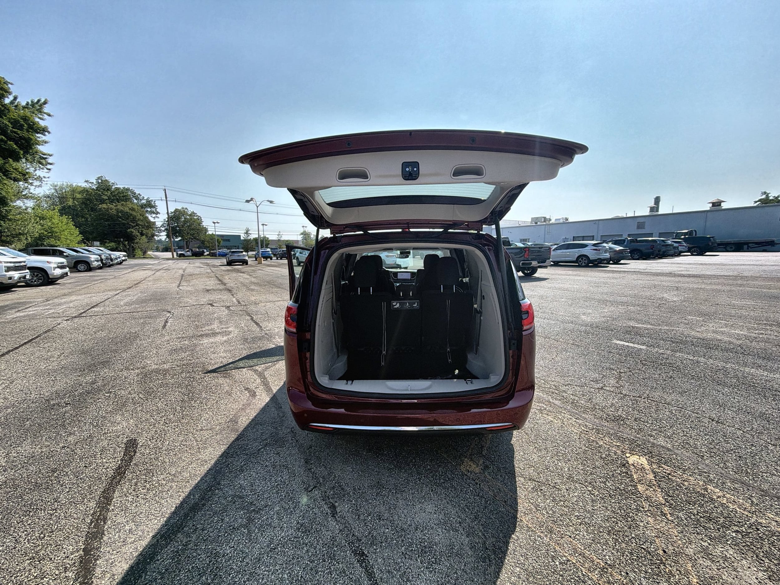 2021 Chrysler Pacifica Hybrid Touring - Photo 27
