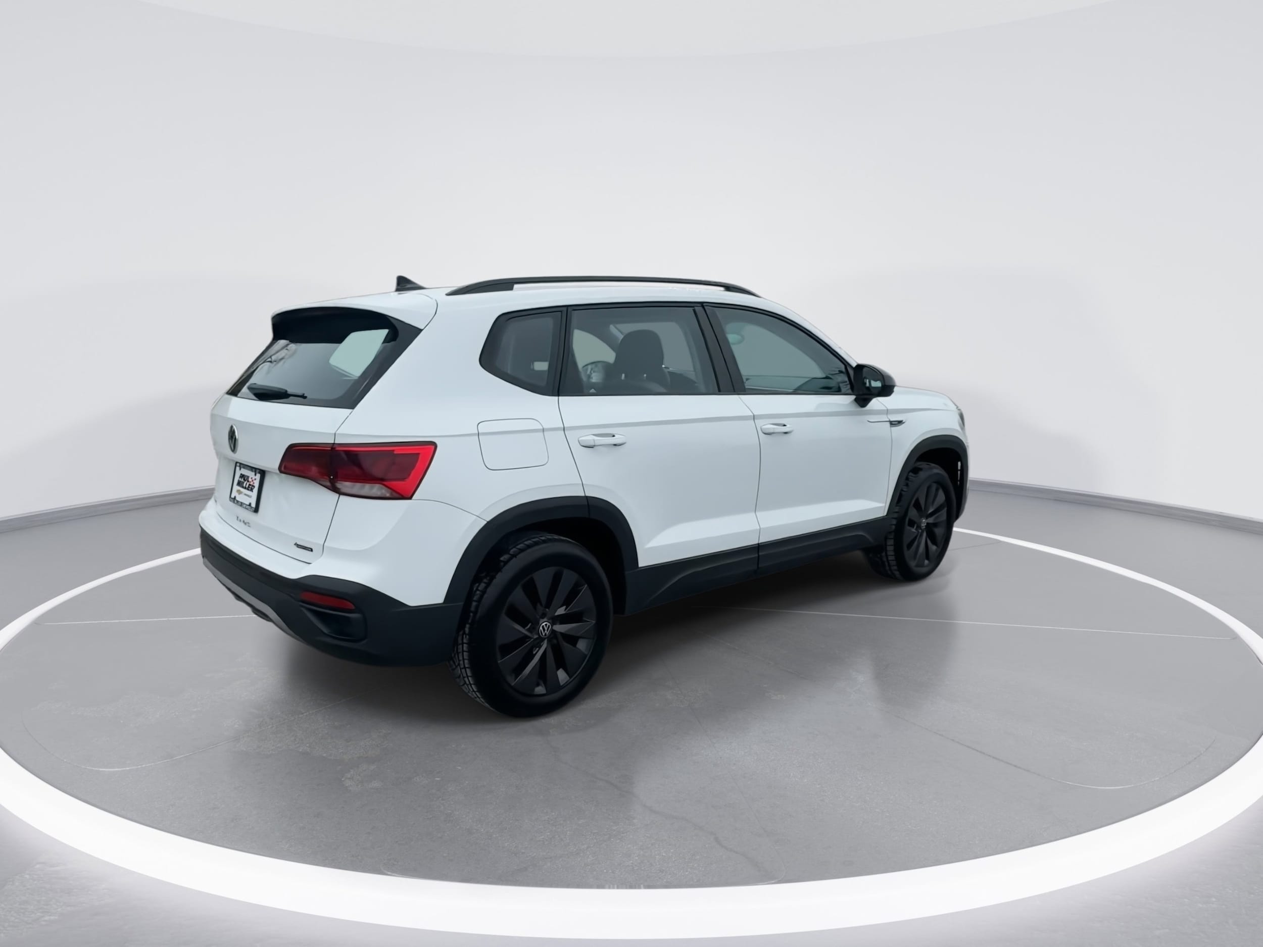 2022 Volkswagen Taos S - Photo 8