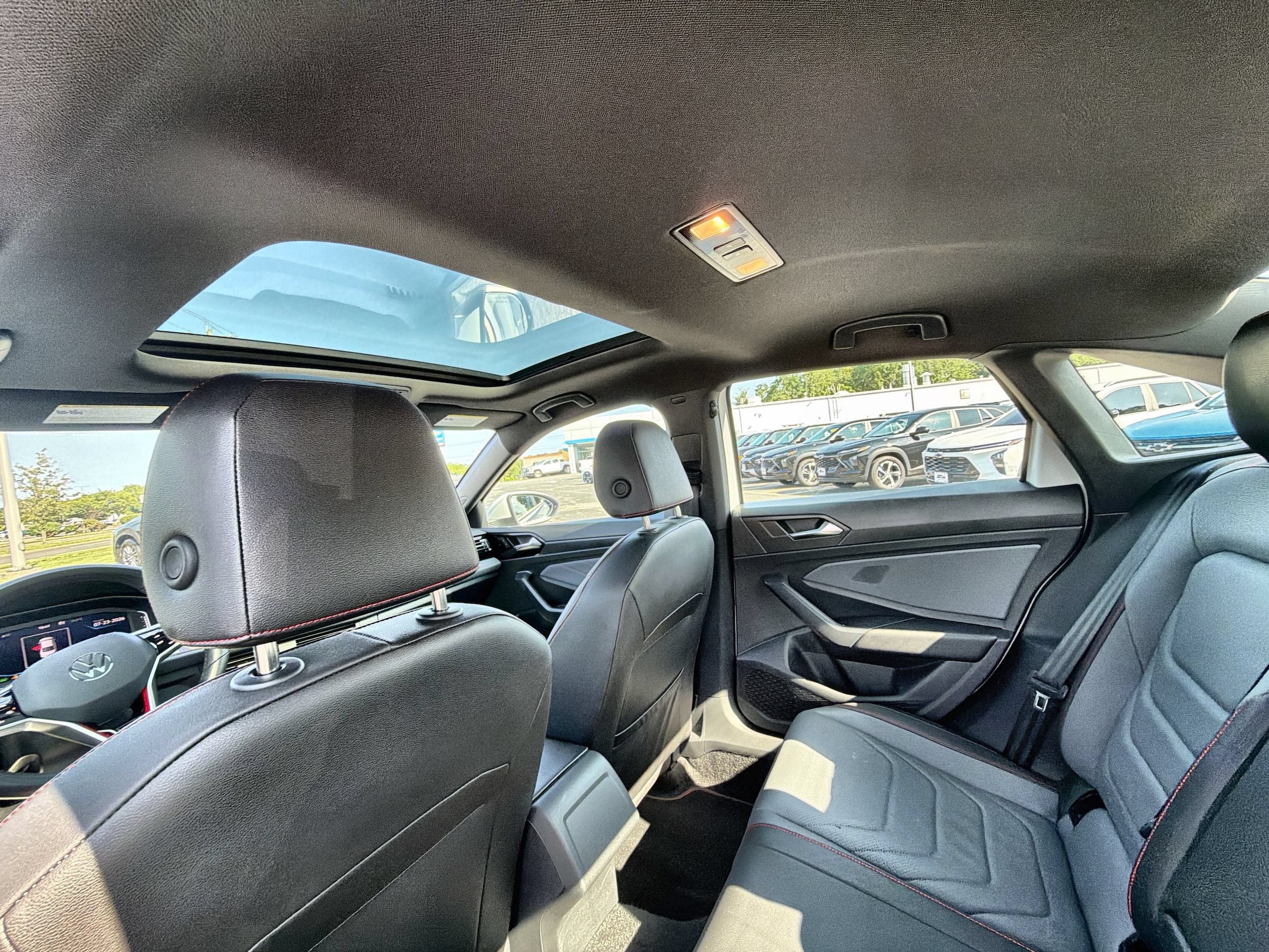 2025 Volkswagen Jetta GLI Autobahn - Photo 19