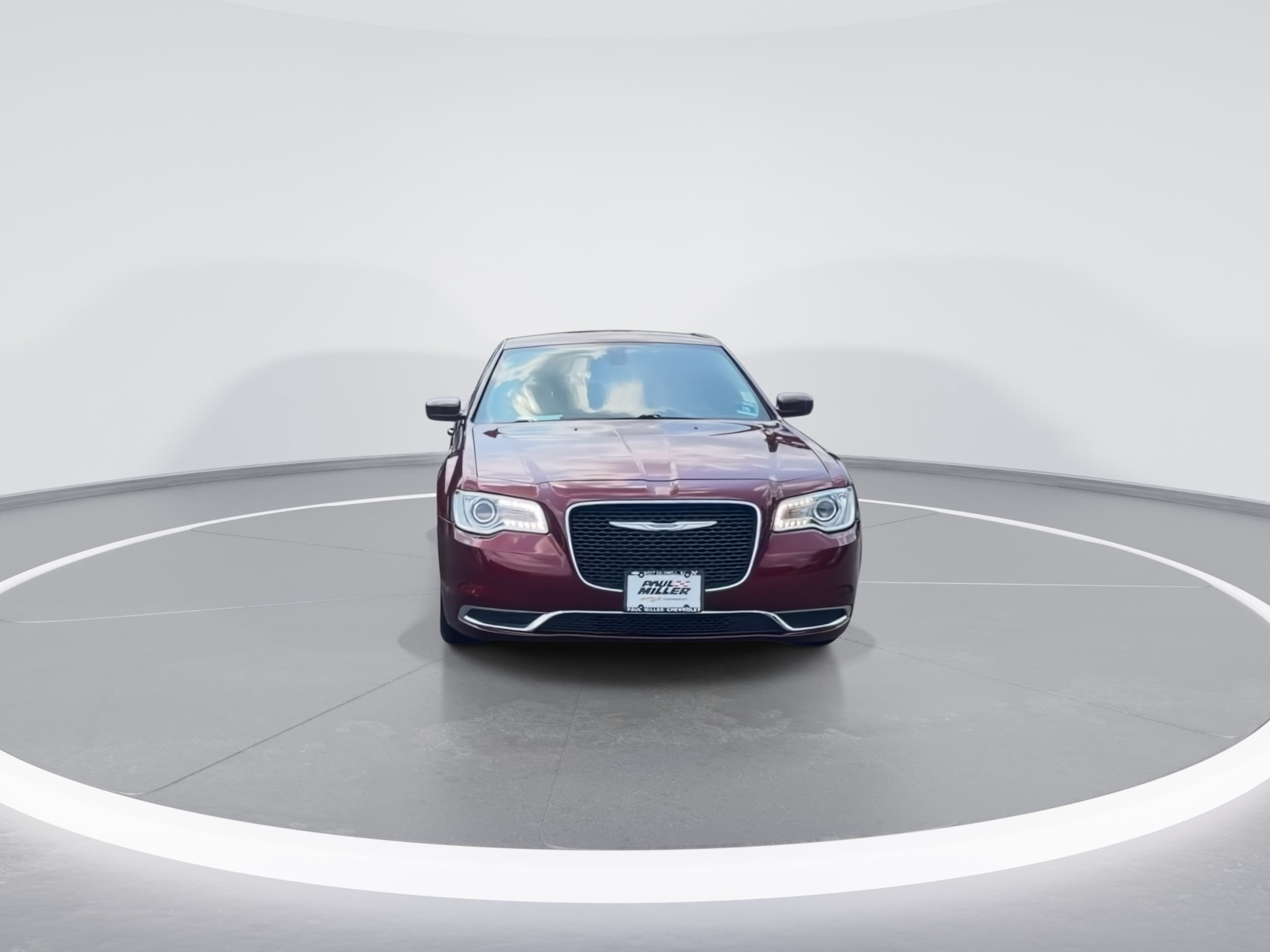 2018 Chrysler 300 Touring - Photo 3