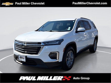 2023 Chevrolet Traverse LT Cloth SUV