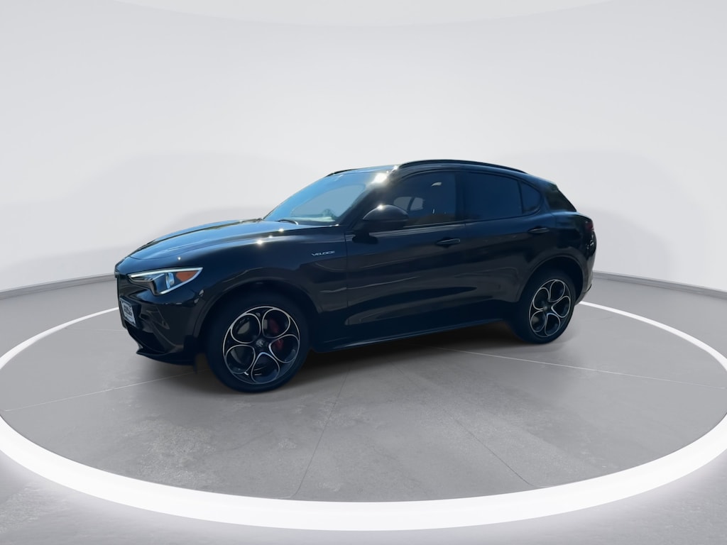 Used 2023 Alfa Romeo Stelvio Veloce SUV