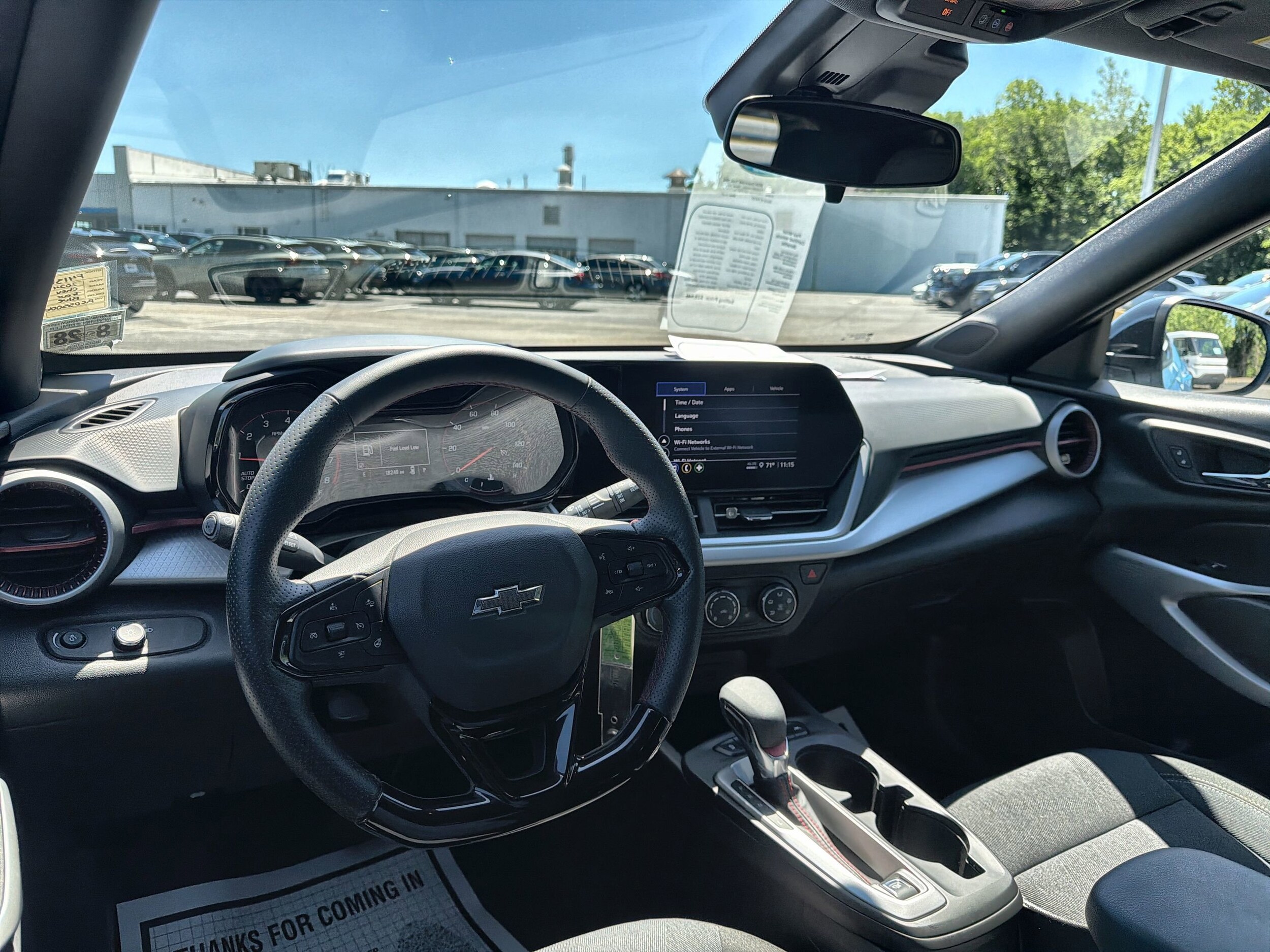 2024 Chevrolet Trax RS - Photo 10
