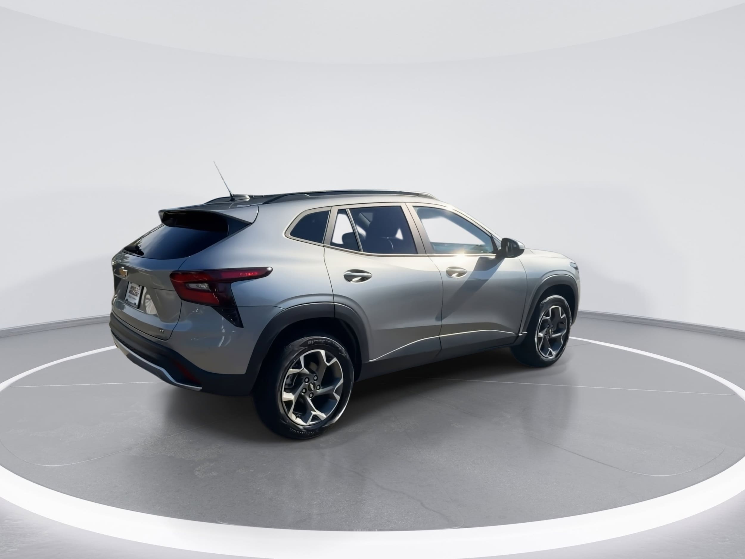 2024 Chevrolet Trax LT - Photo 8