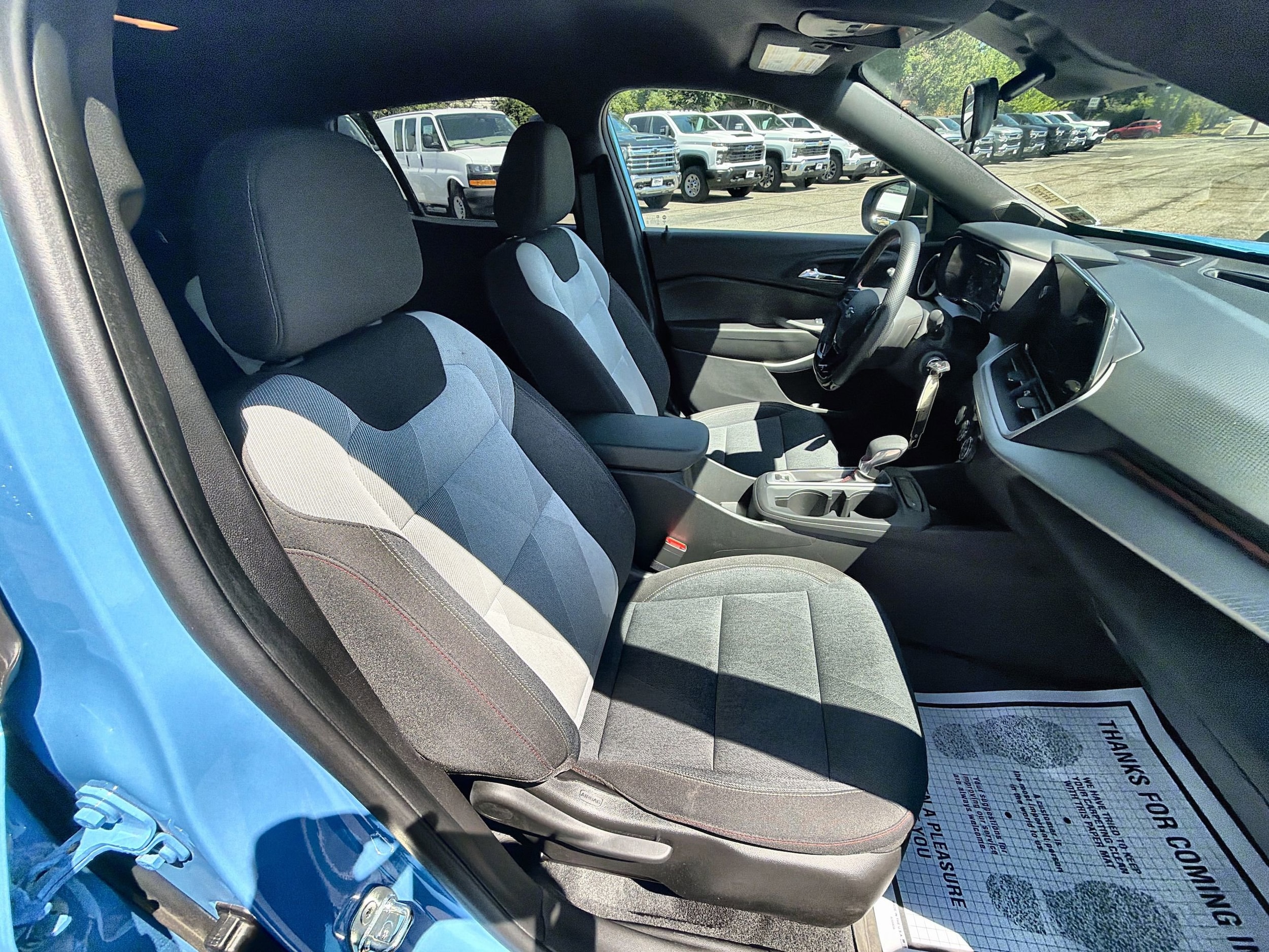 2024 Chevrolet Trax RS - Photo 29