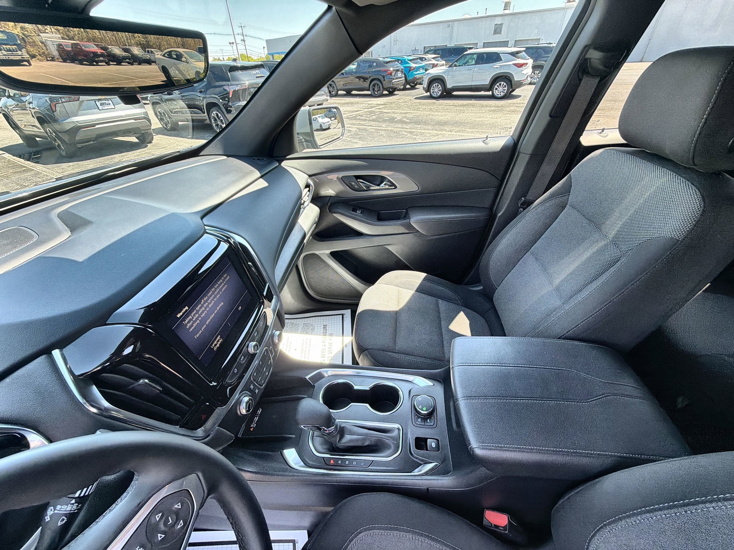 2023 Chevrolet Traverse 1LT - Photo 36