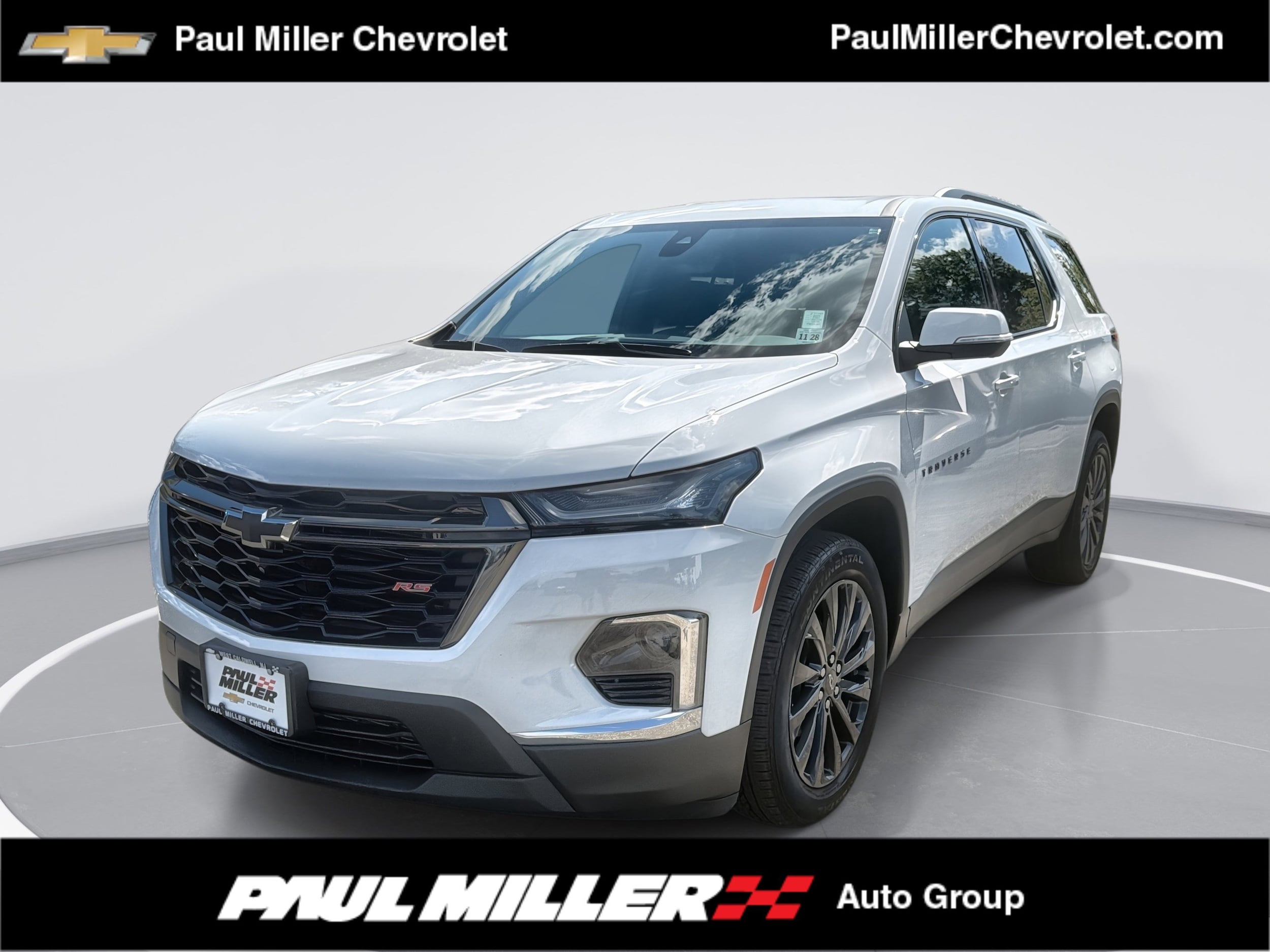 2023 Chevrolet Traverse AWD RS's photo