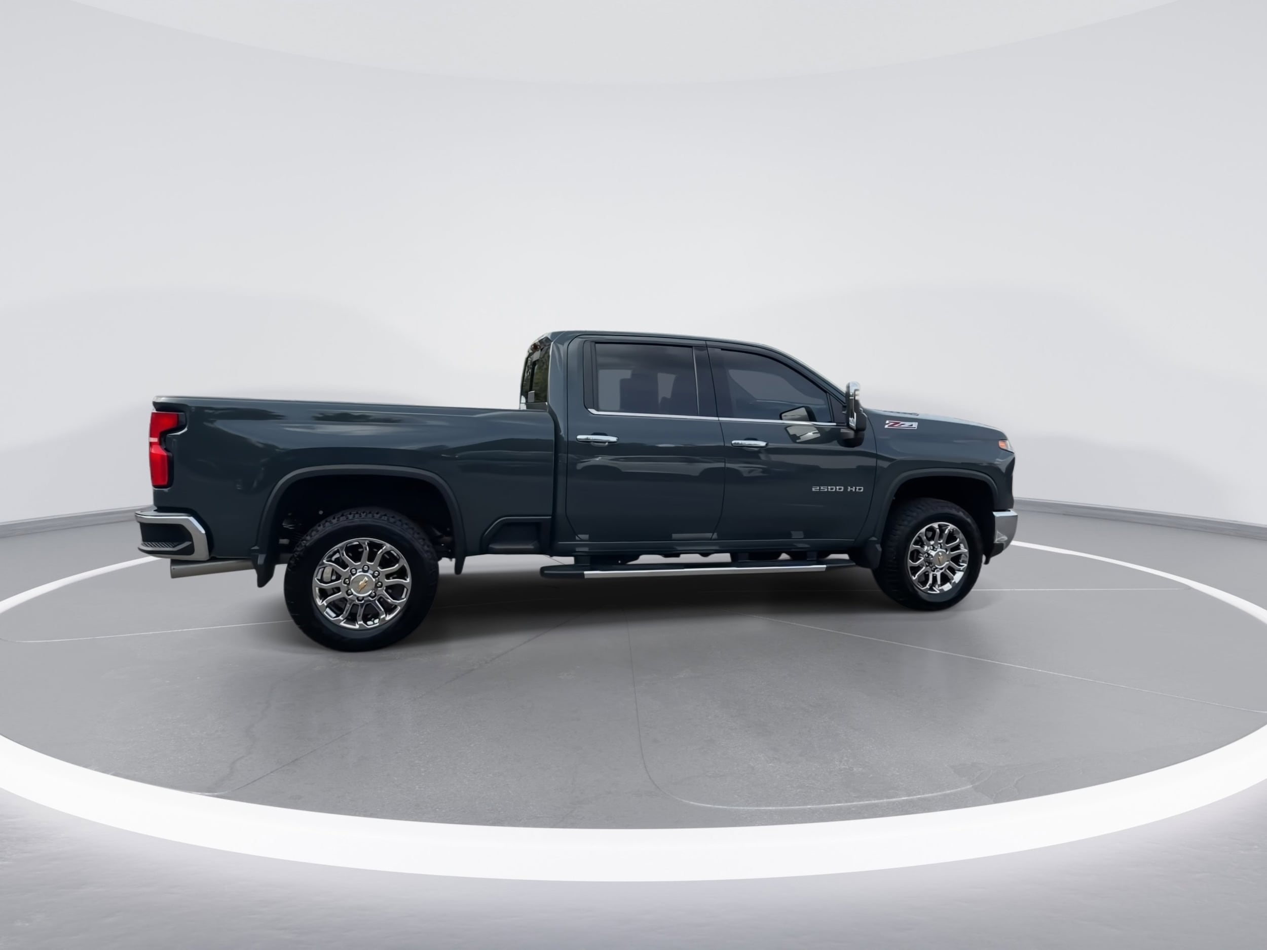 2026 Chevrolet Silverado 2500HD LTZ - Photo 9