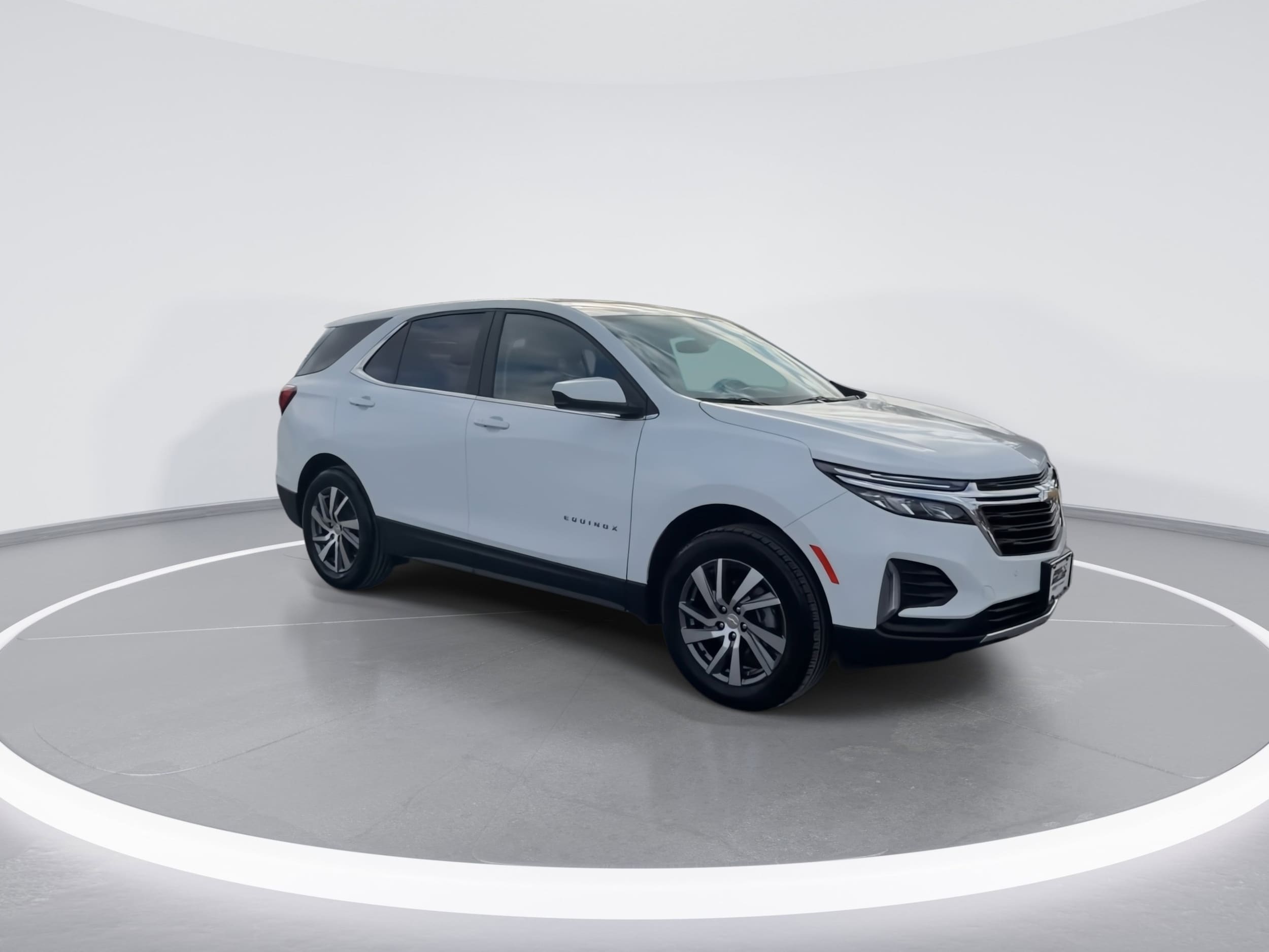 Used 2022 Chevrolet Equinox LT with VIN 3GNAXUEV2NL305688 for sale in West Caldwell, NJ