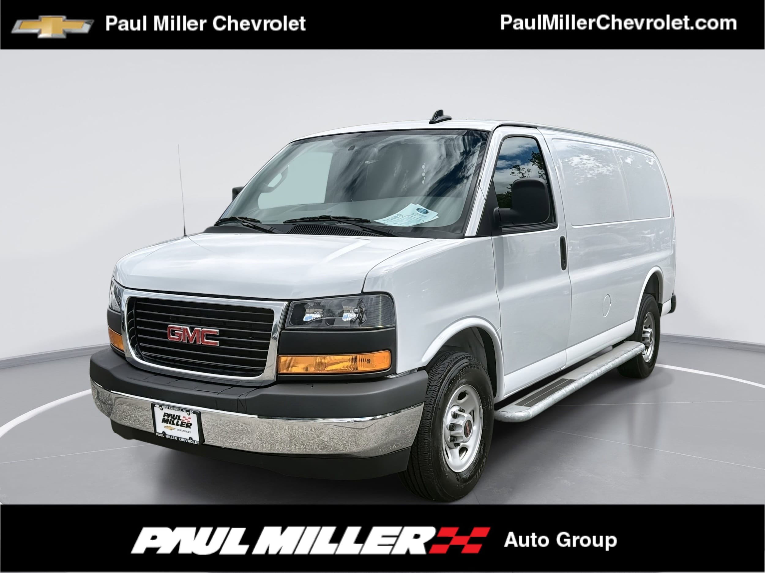 2024 GMC Savana's photo