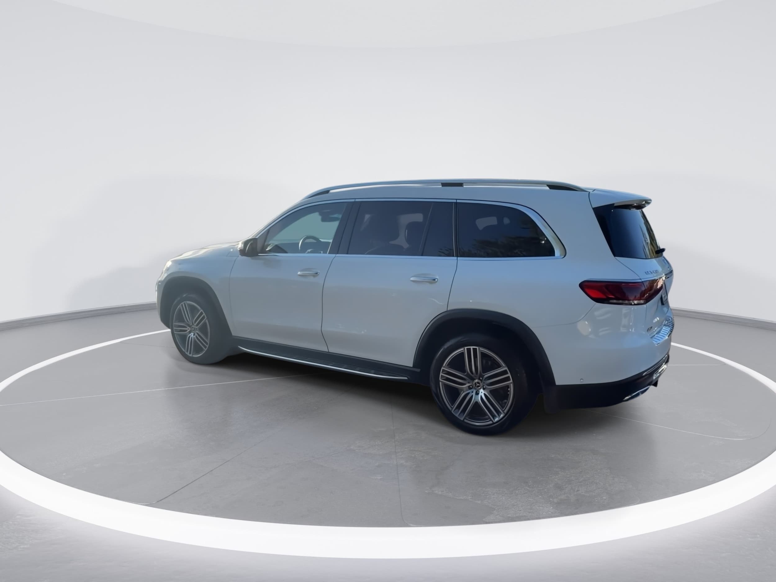 2022 Mercedes-Benz GLS GLS450 - Photo 6