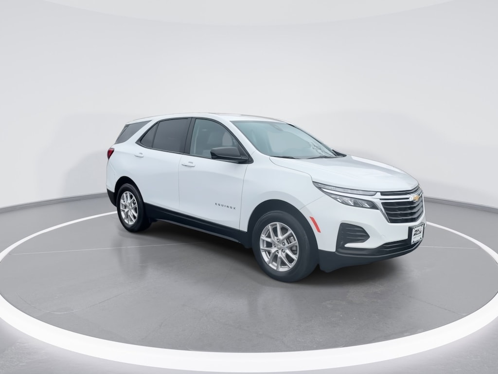 Used 2023 Chevrolet Equinox LS SUV