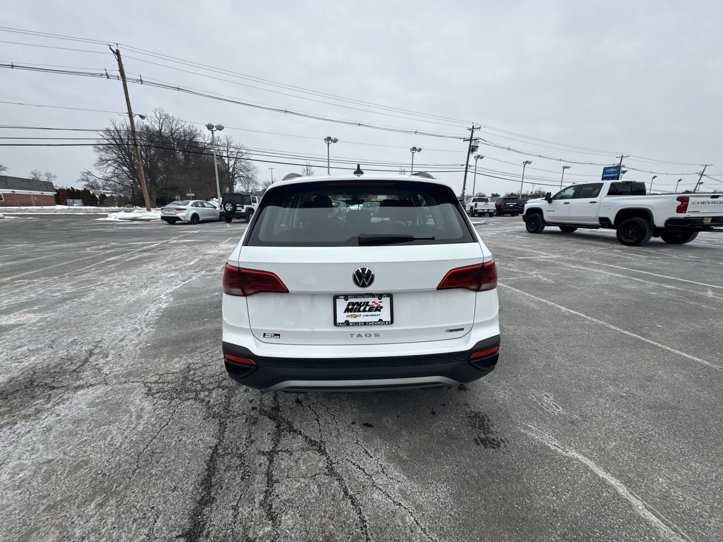 2022 Volkswagen Taos S - Photo 33