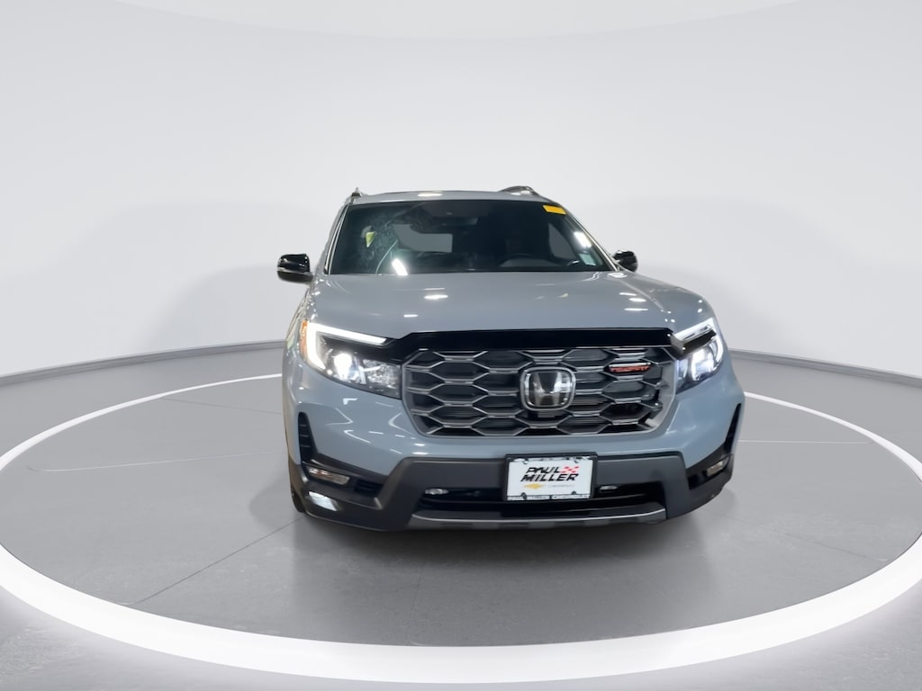 Used 2025 Honda Passport AWD TrailSport SUV