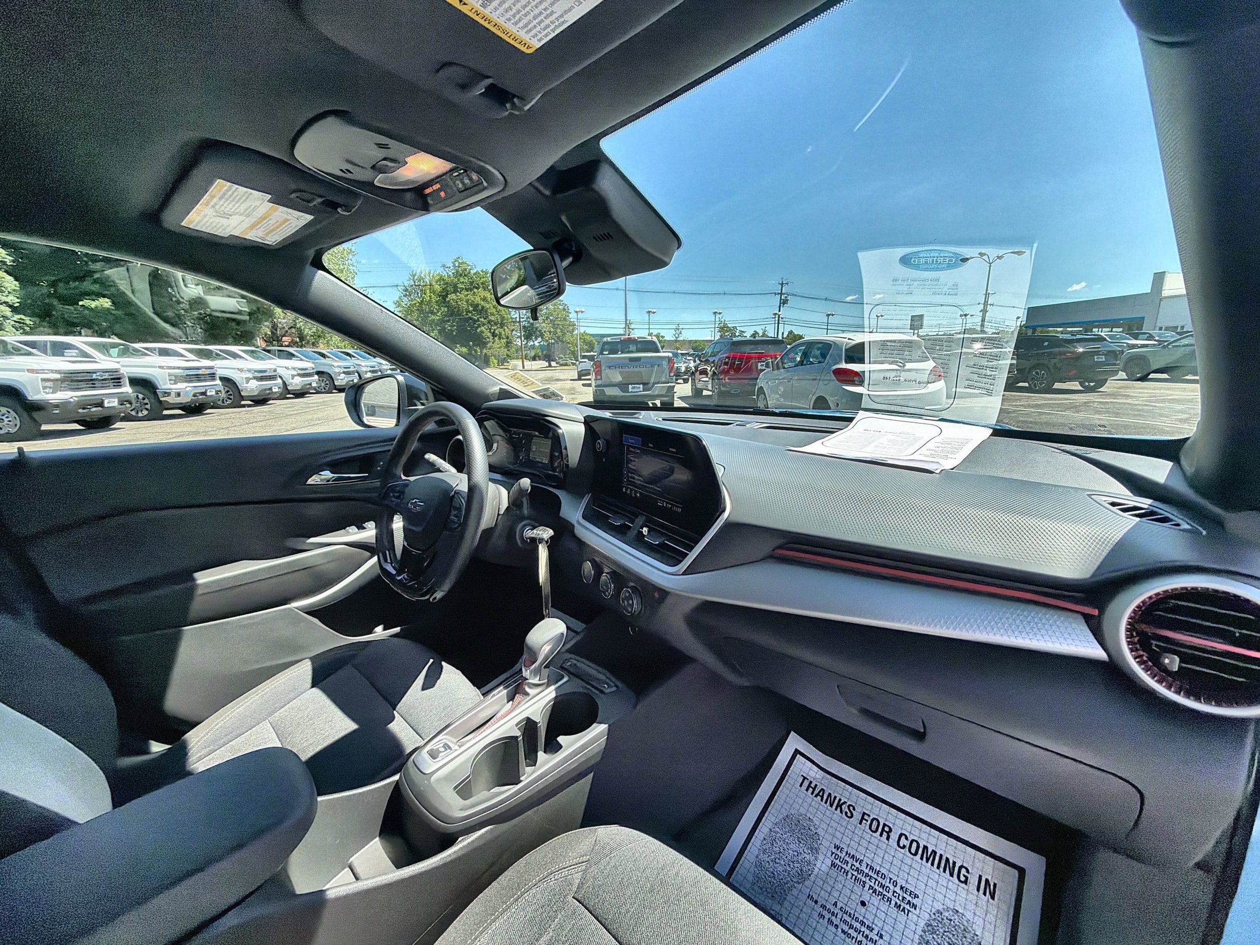 2024 Chevrolet Trax RS - Photo 30