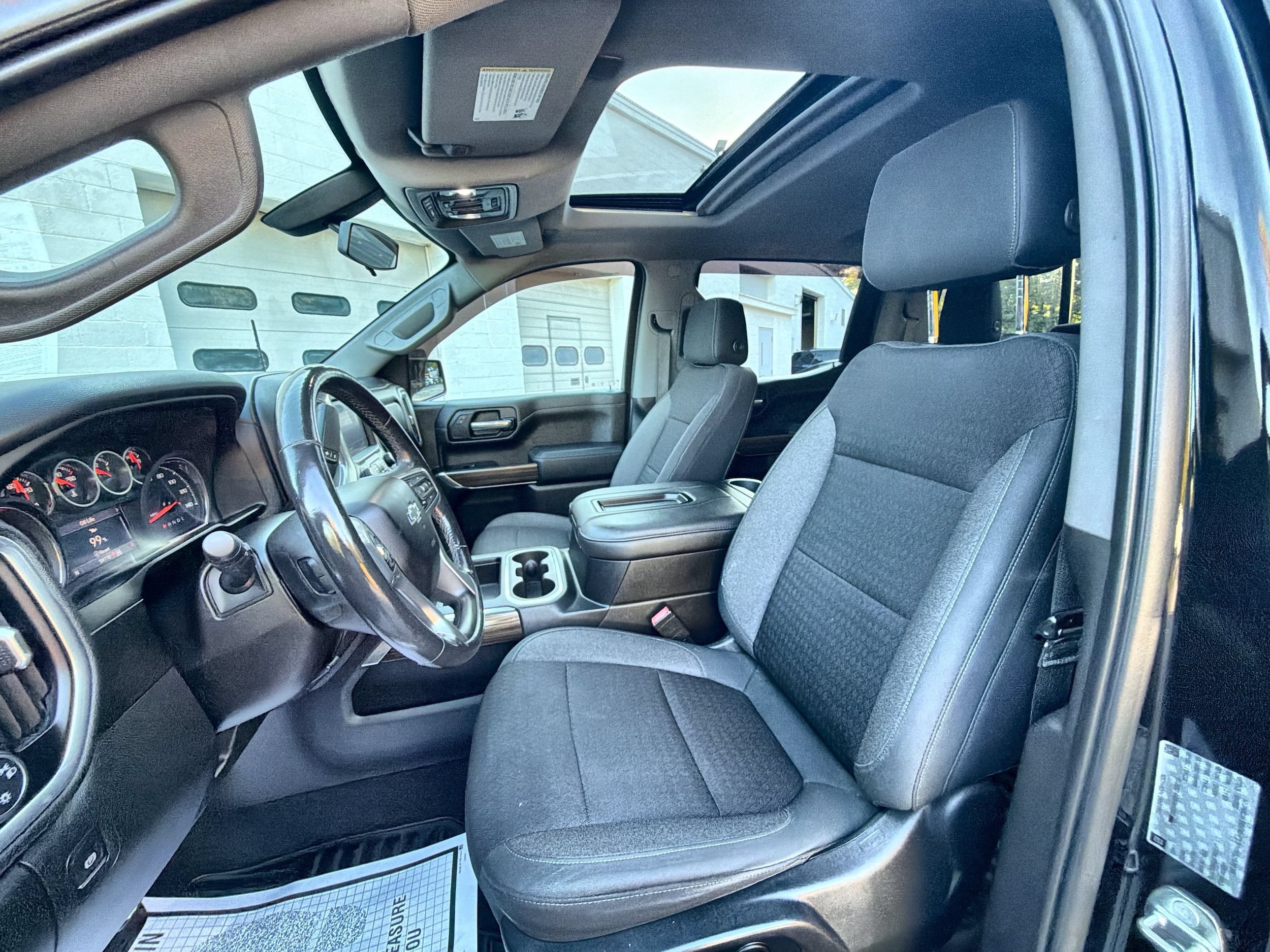 2019 Chevrolet Silverado 1500 RST - Photo 20
