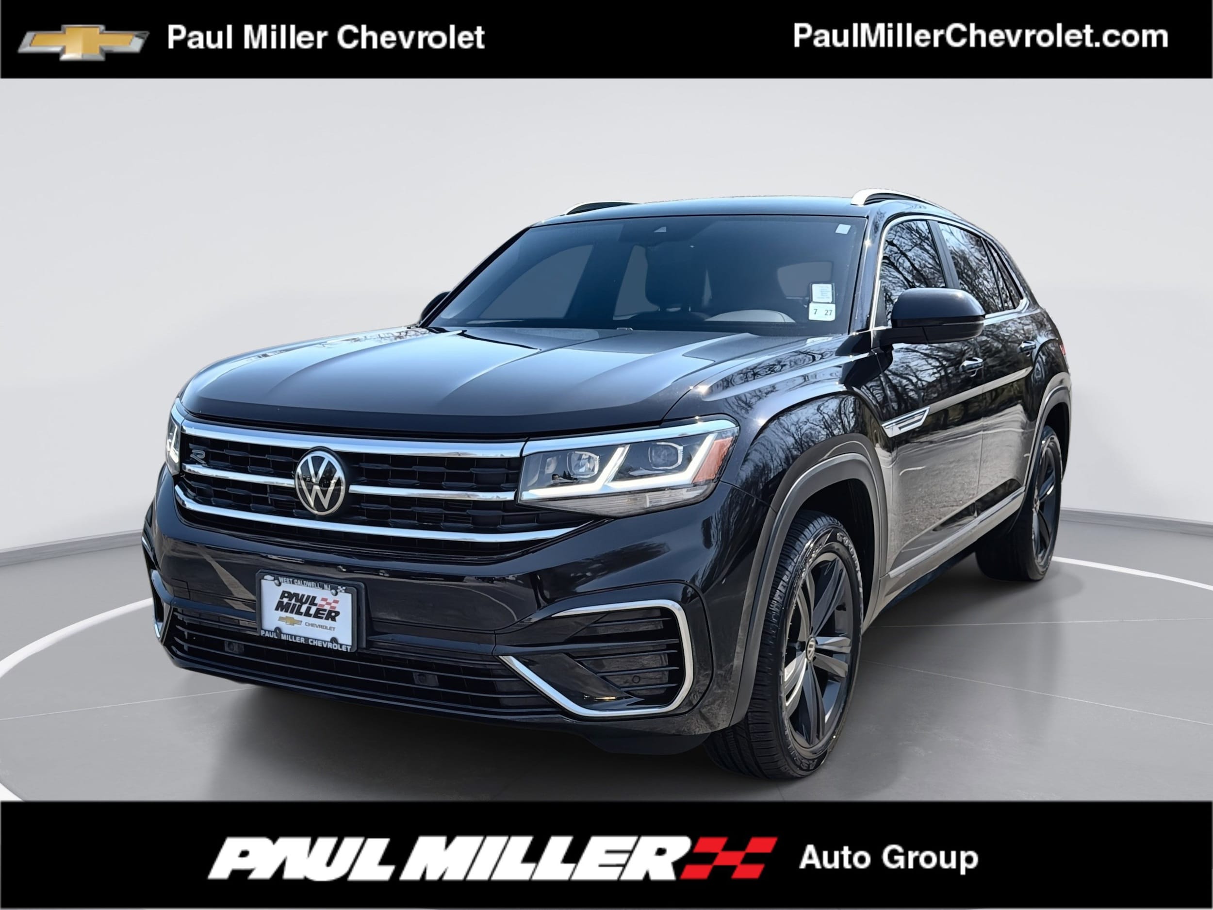 2022 Volkswagen Atlas Cross Sport SEL R-Line