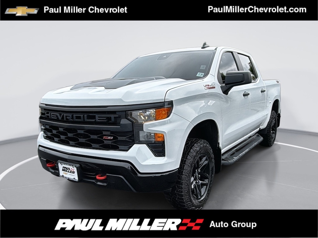Used 2024 Chevrolet Silverado 1500 Custom Trail Boss Pickup