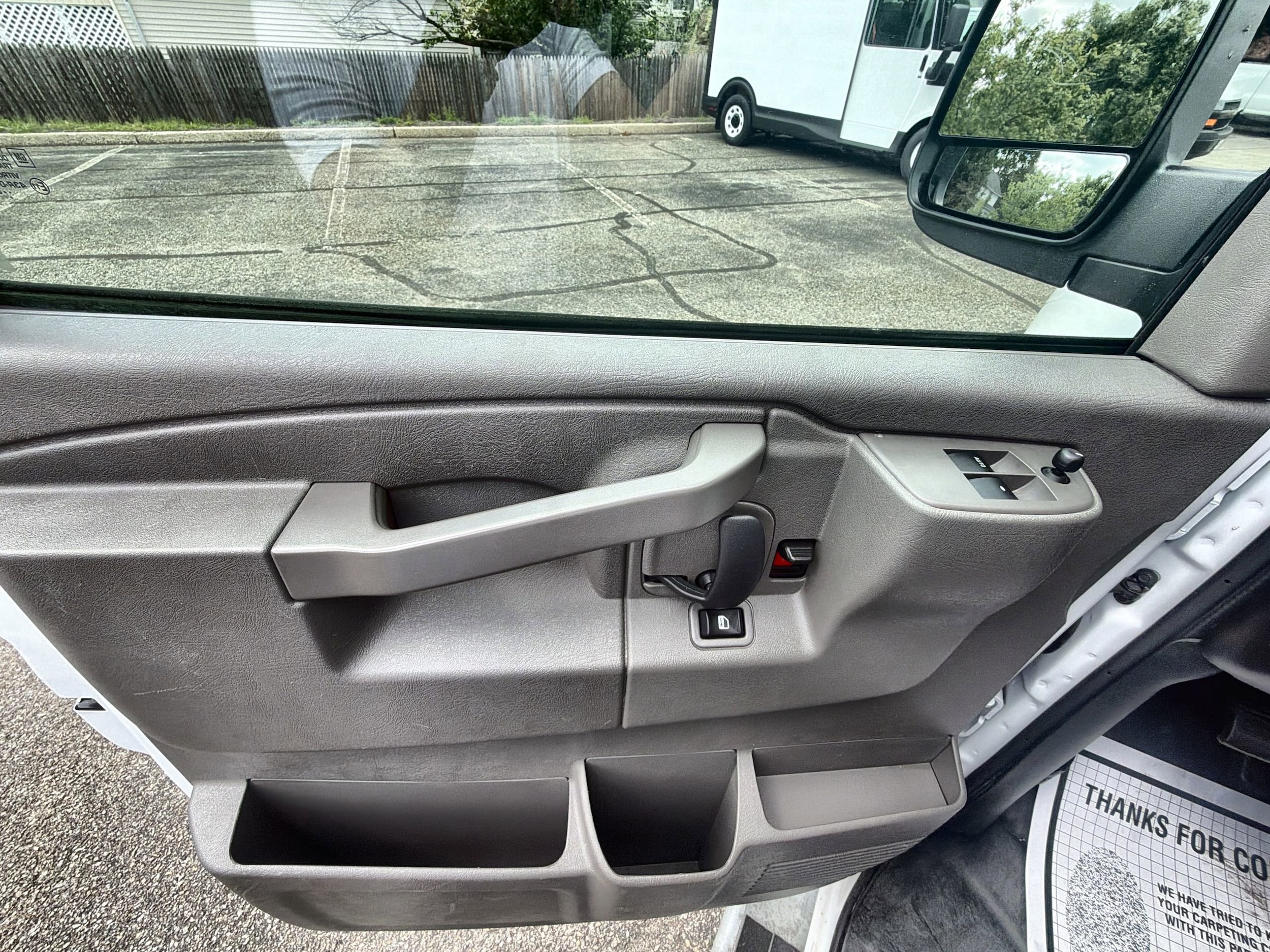 2024 GMC Savana Cargo Work Van - Photo 23
