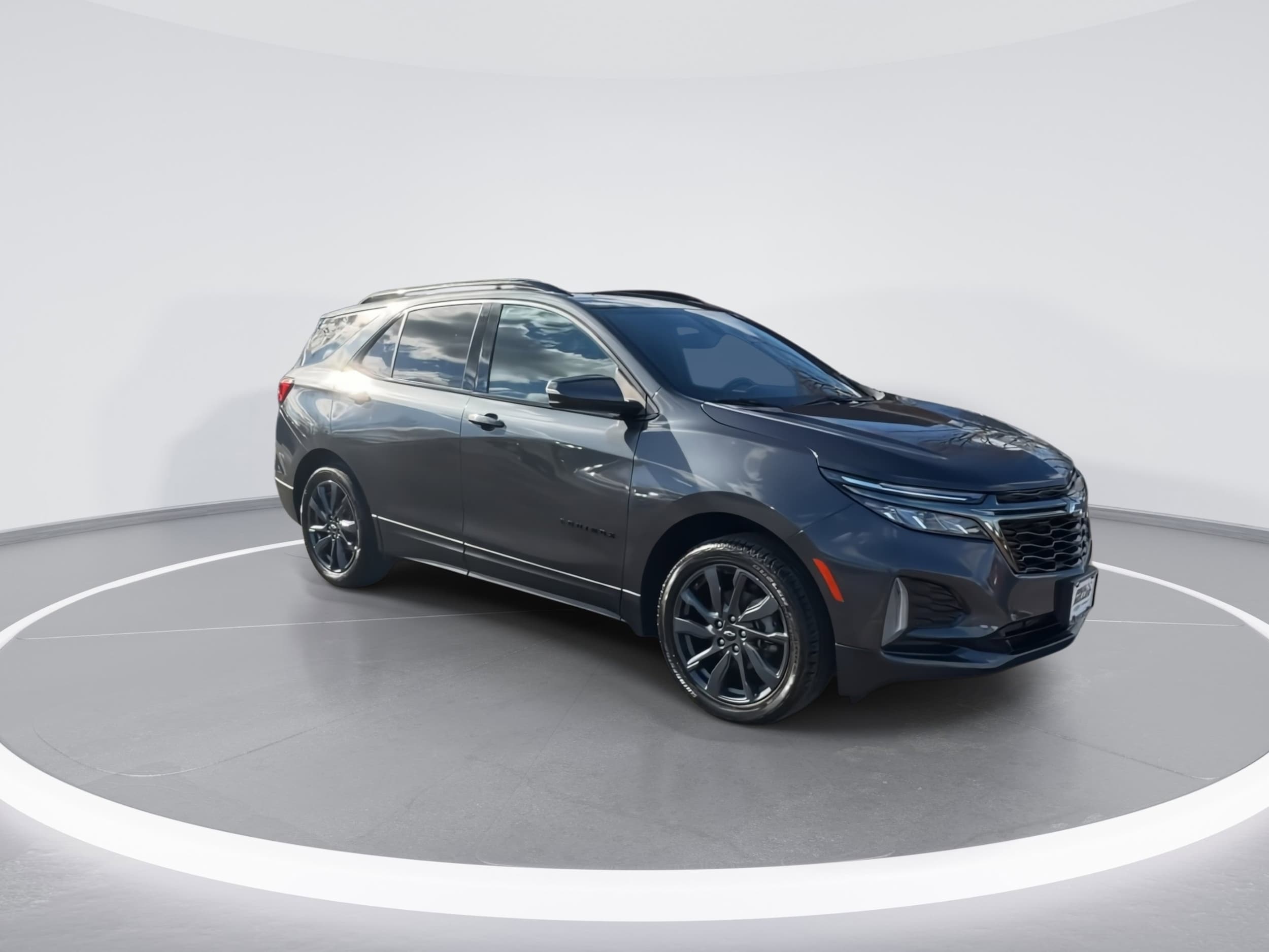 Used 2022 Chevrolet Equinox RS with VIN 3GNAXWEV5NS222774 for sale in West Caldwell, NJ