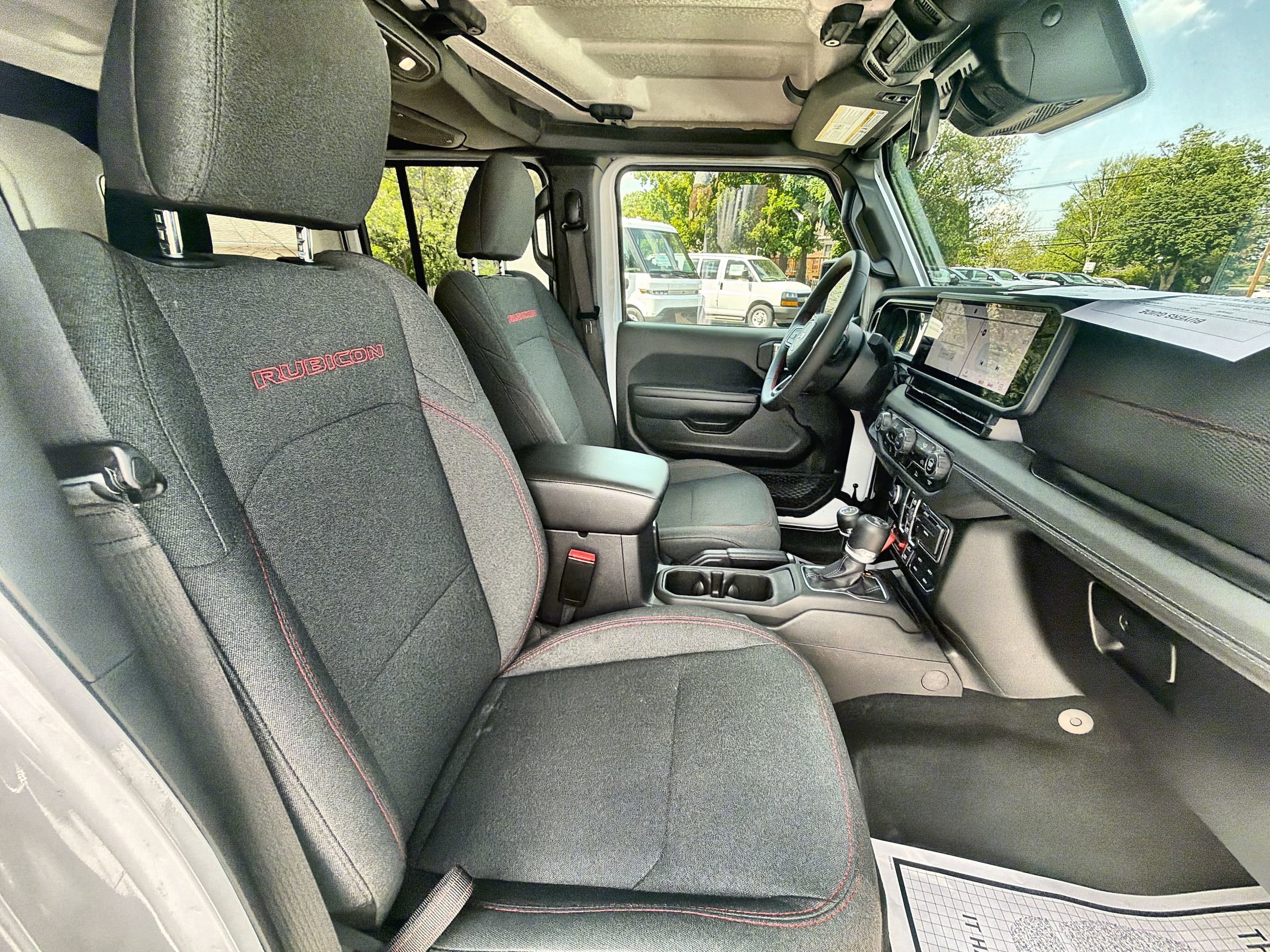 2025 Jeep Wrangler 4-Door Rubicon - Photo 29