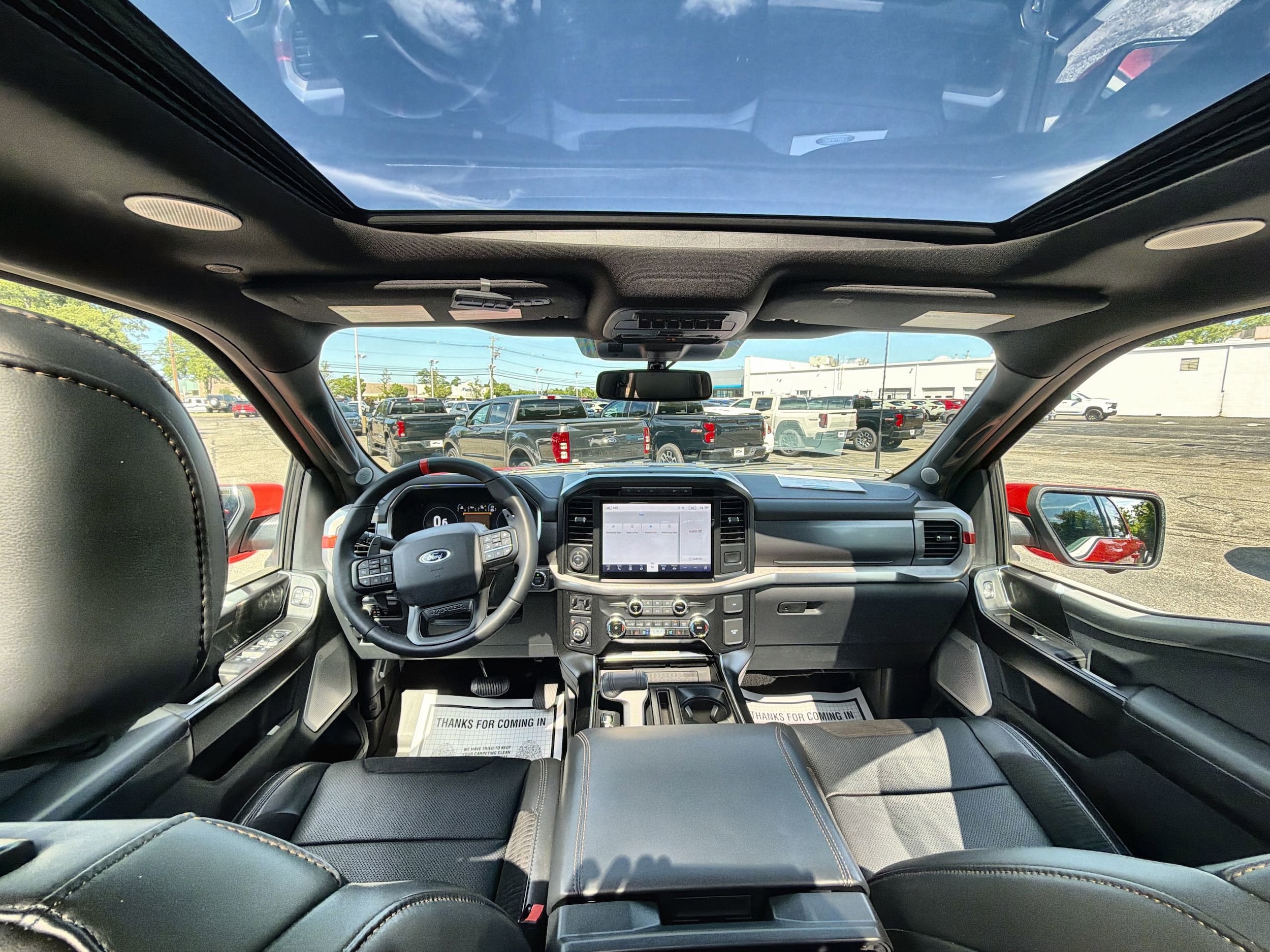 2023 Ford F-150 Raptor - Photo 21