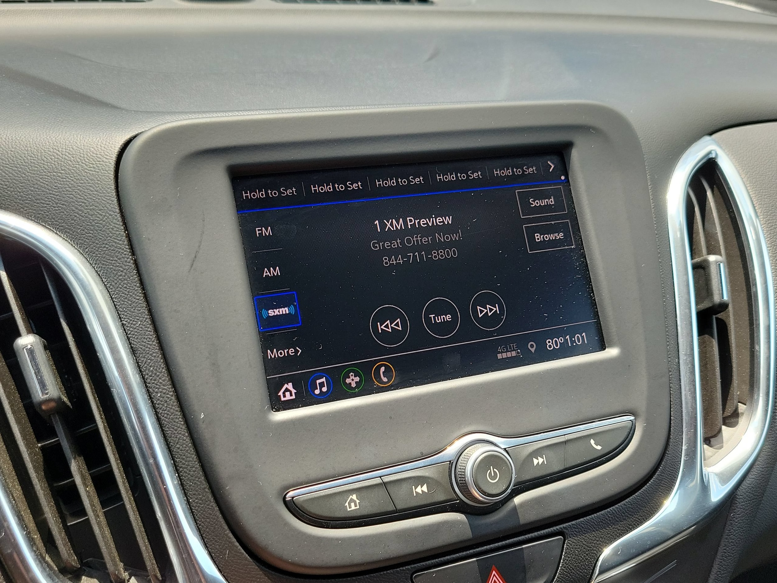 2020 Chevrolet Equinox LT - Photo 13