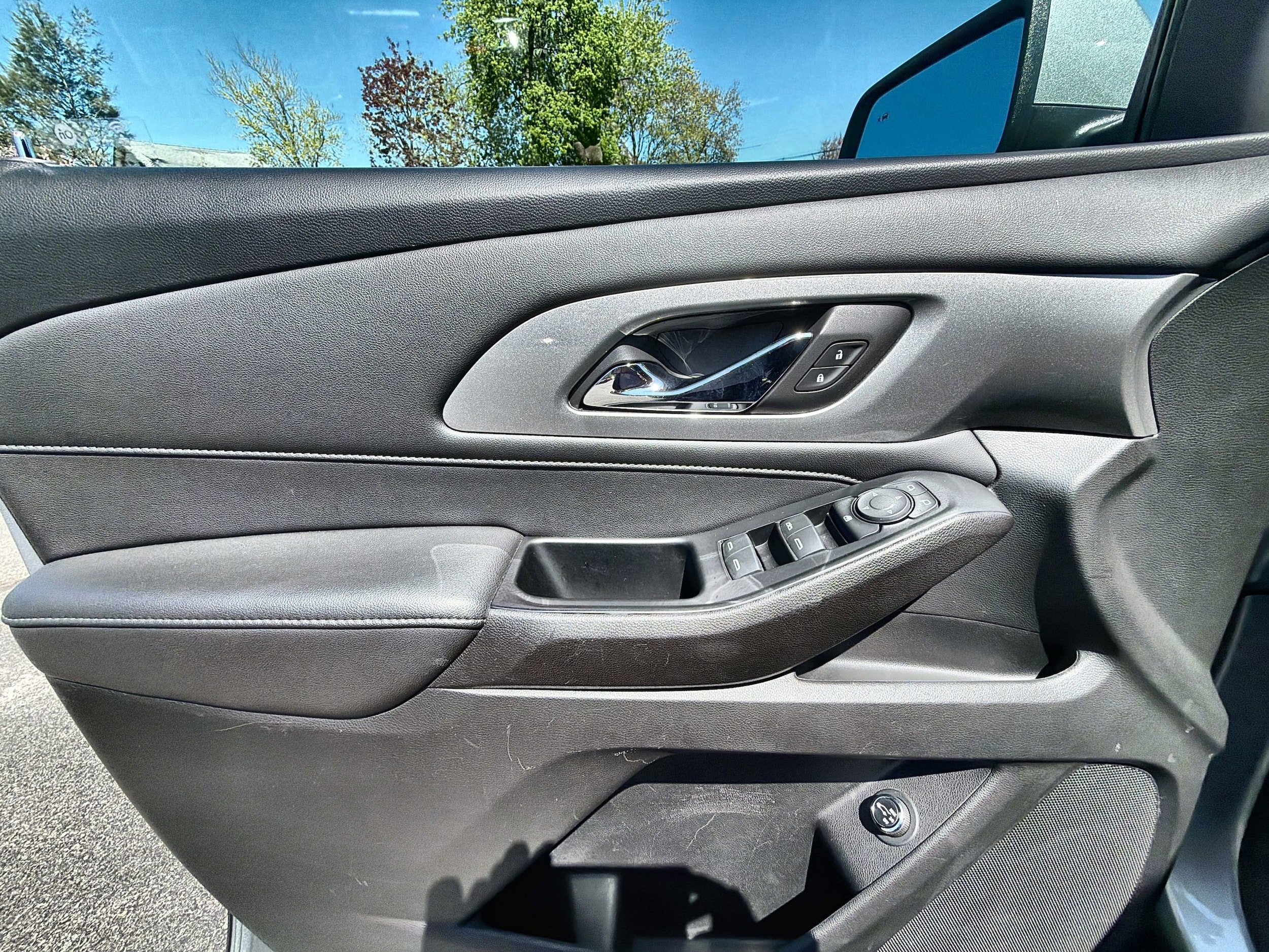 2023 Chevrolet Traverse 1LT - Photo 24