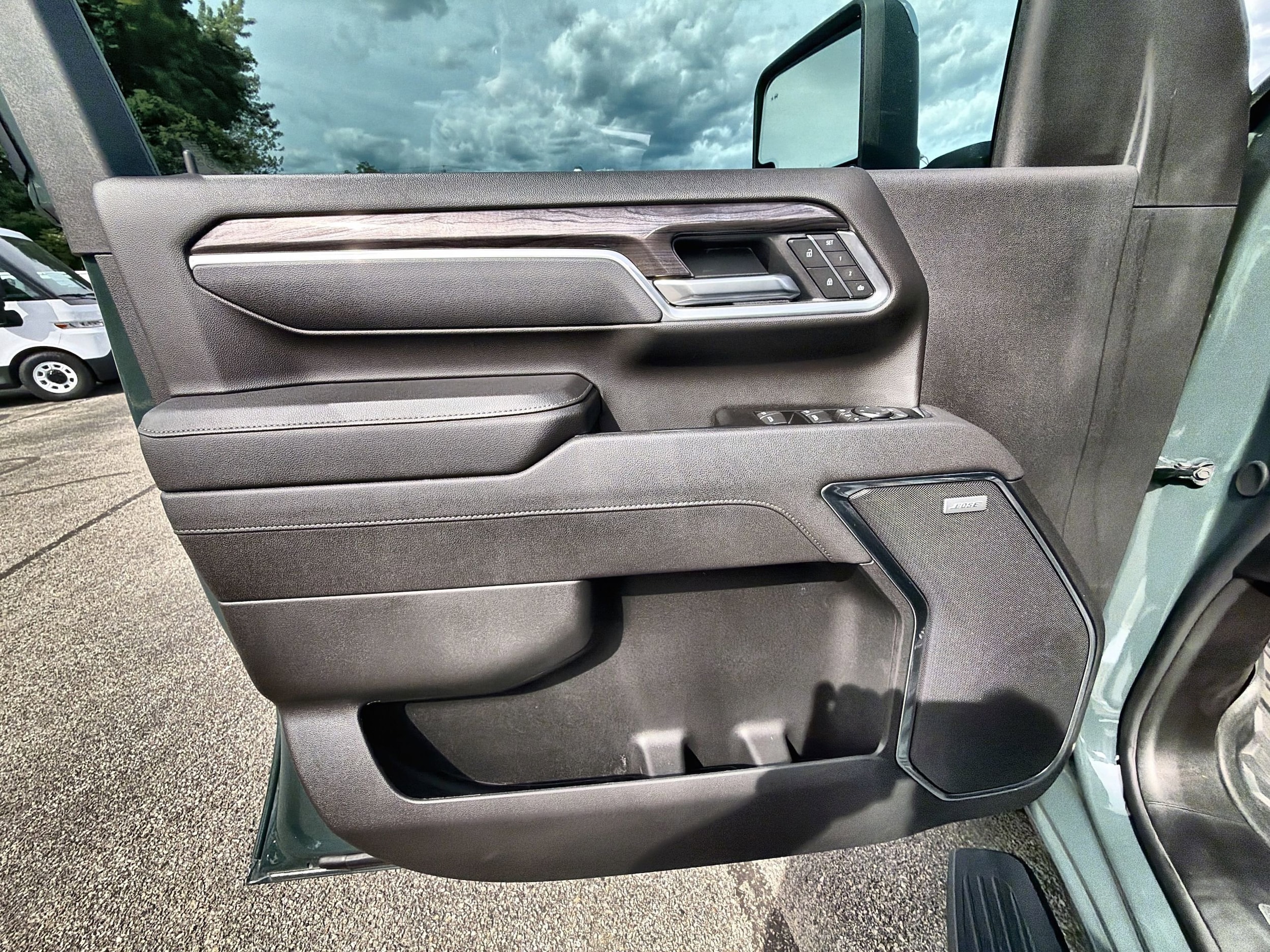 2026 Chevrolet Silverado 2500HD LTZ - Photo 23