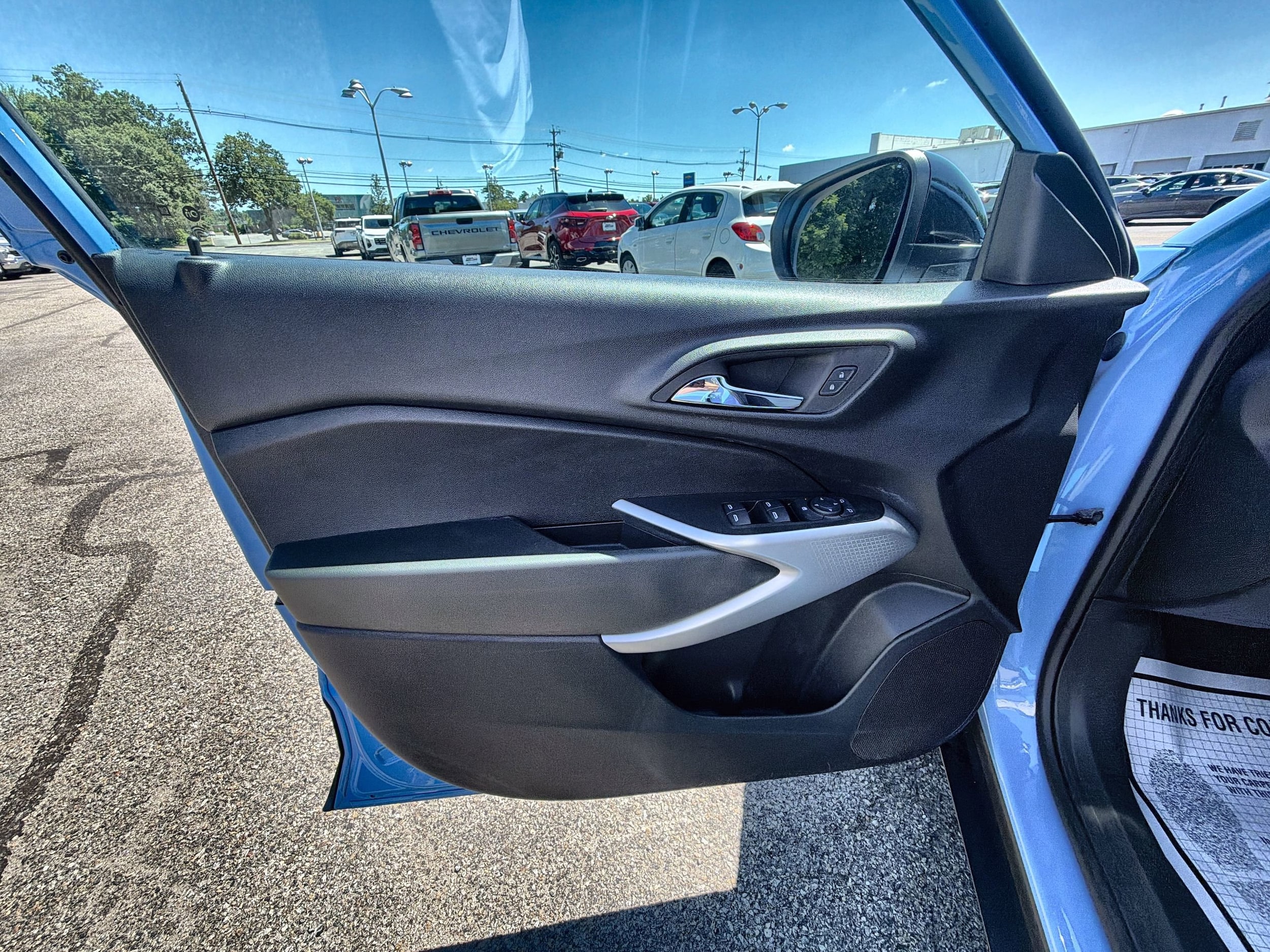 2024 Chevrolet Trax RS - Photo 23
