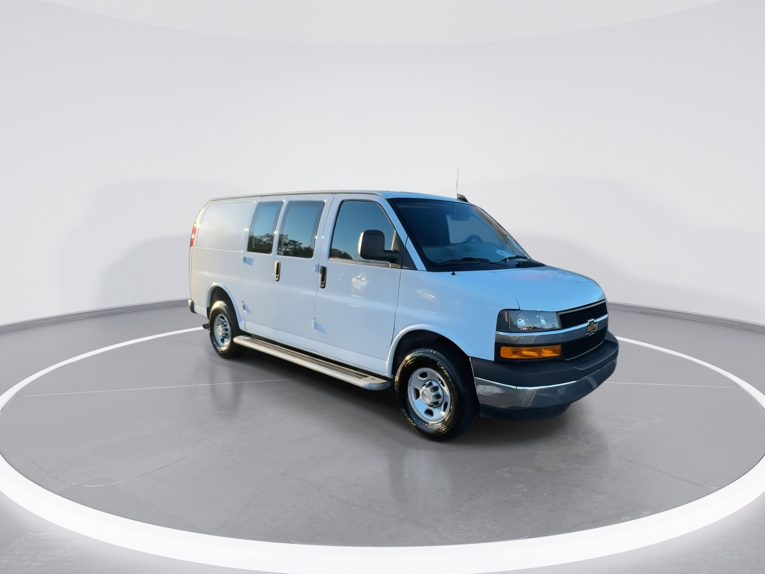 2024 Chevrolet Express Cargo 2500 Van photo 2