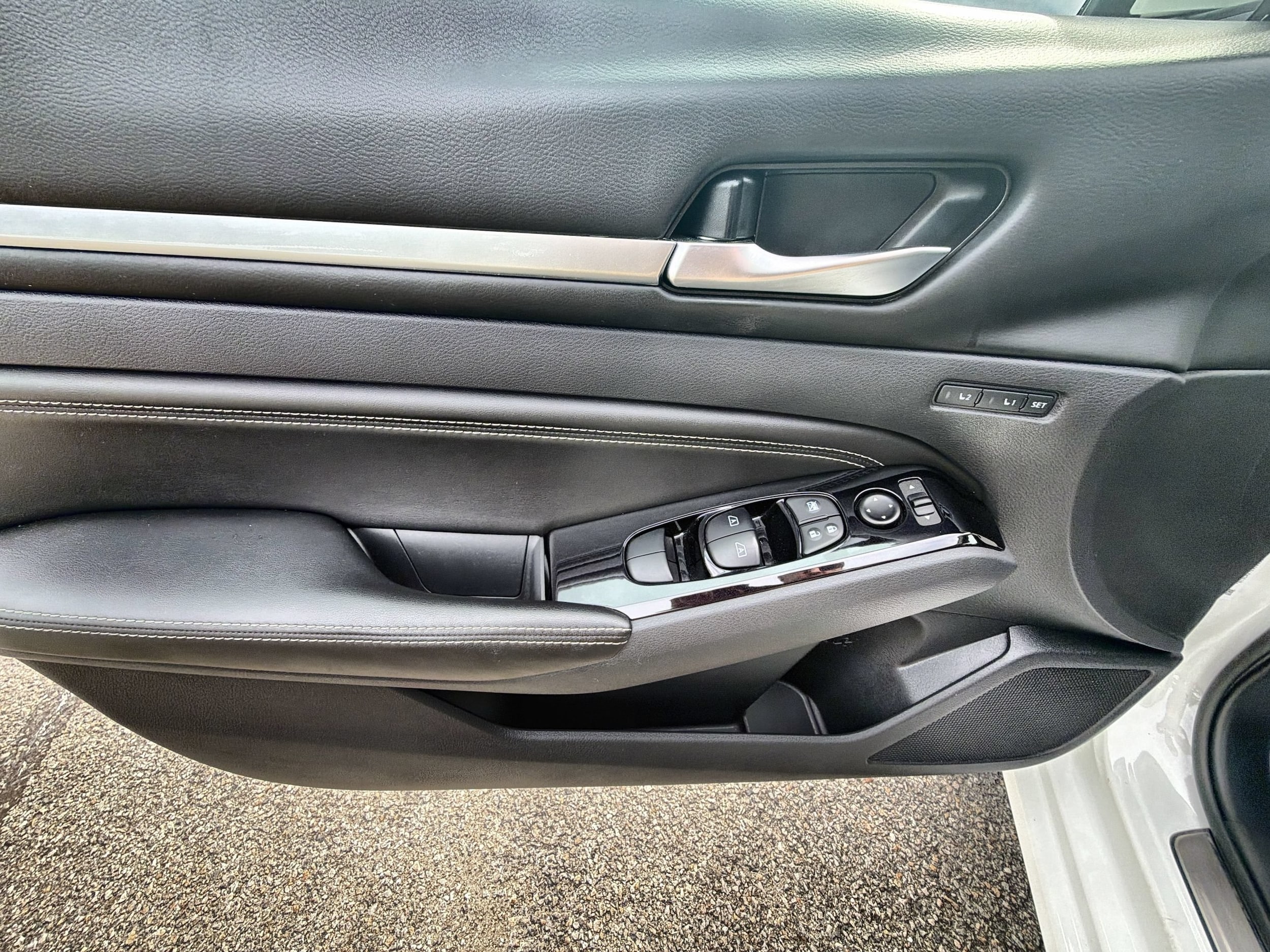 2022 Nissan Altima Platinum - Photo 24