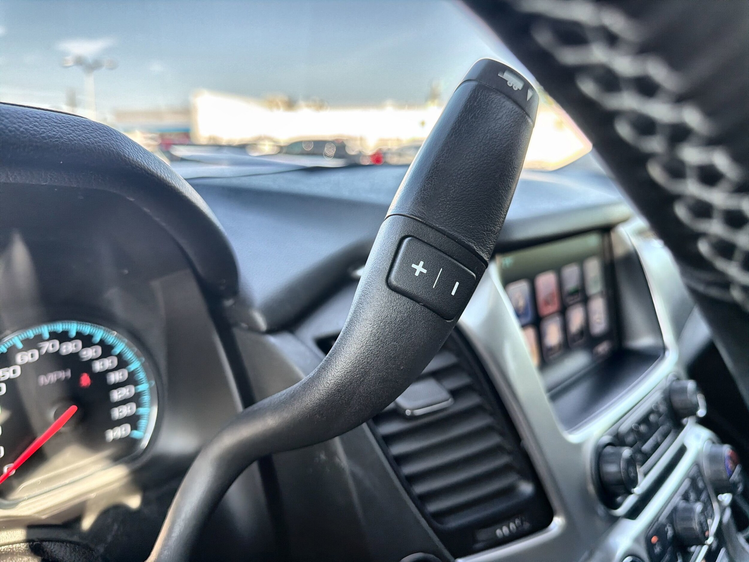 2017 Chevrolet Tahoe Premier - Photo 16