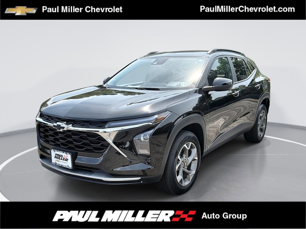 Used 2024 Chevrolet Trax LT SUV